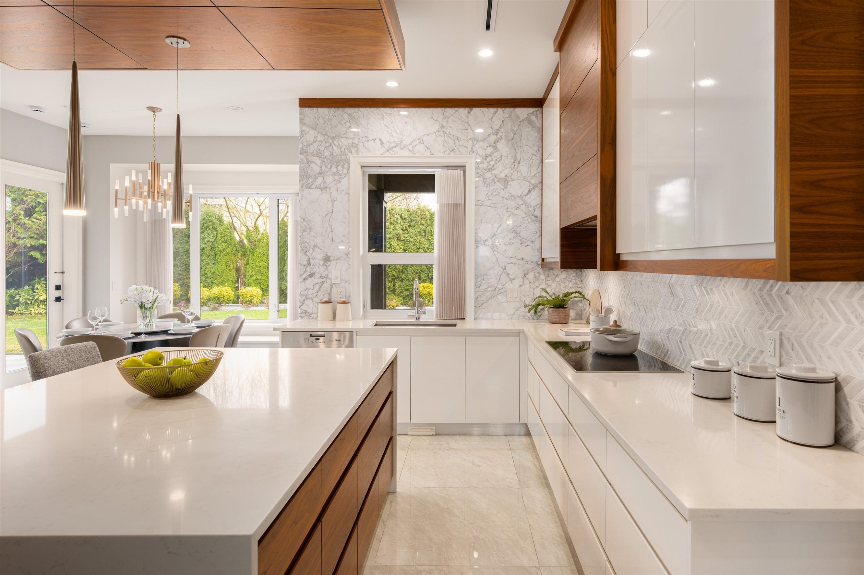 8160 Railway Avenue, Richmond, BC