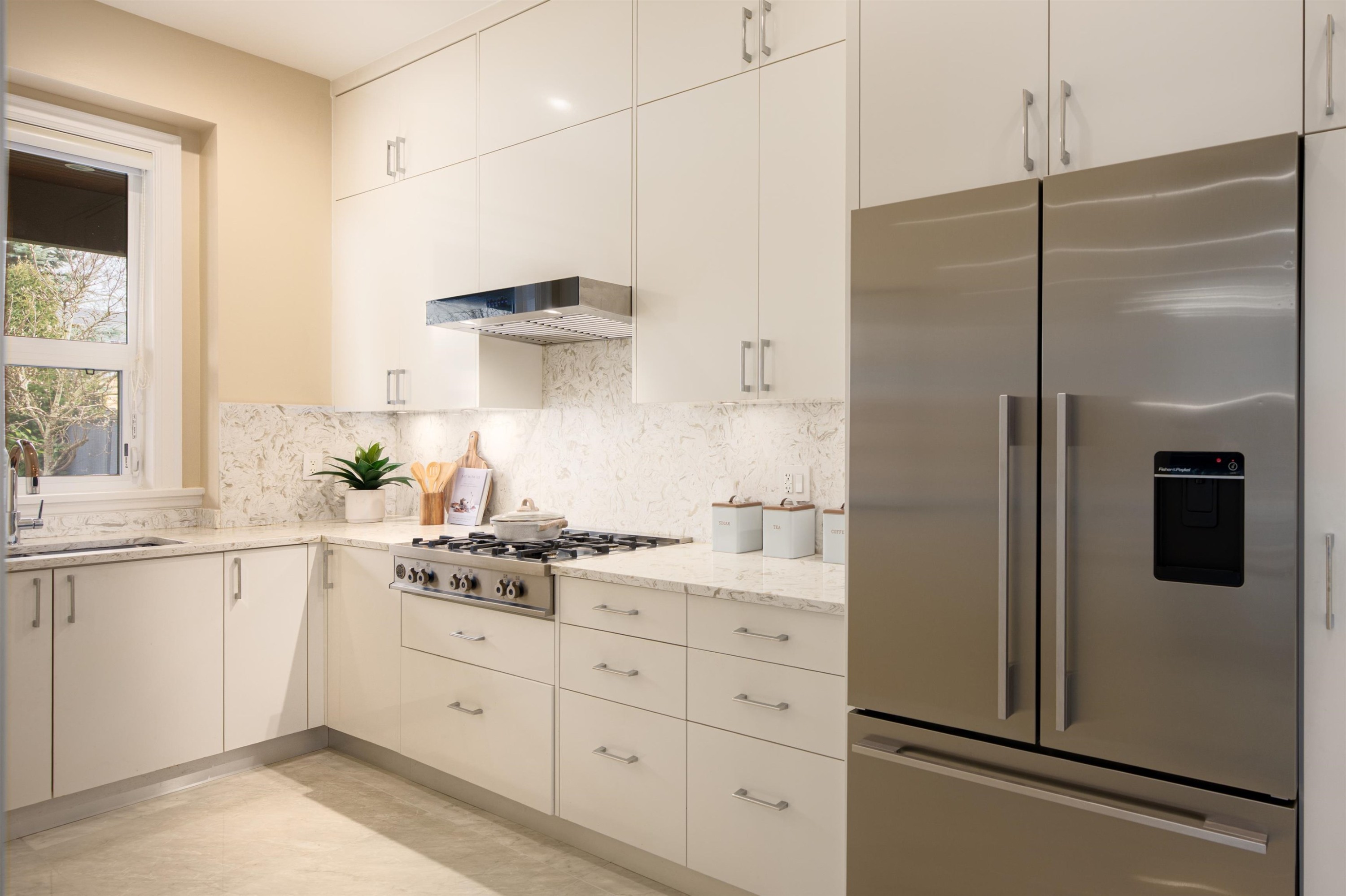 8160 Railway Avenue, Richmond, BC