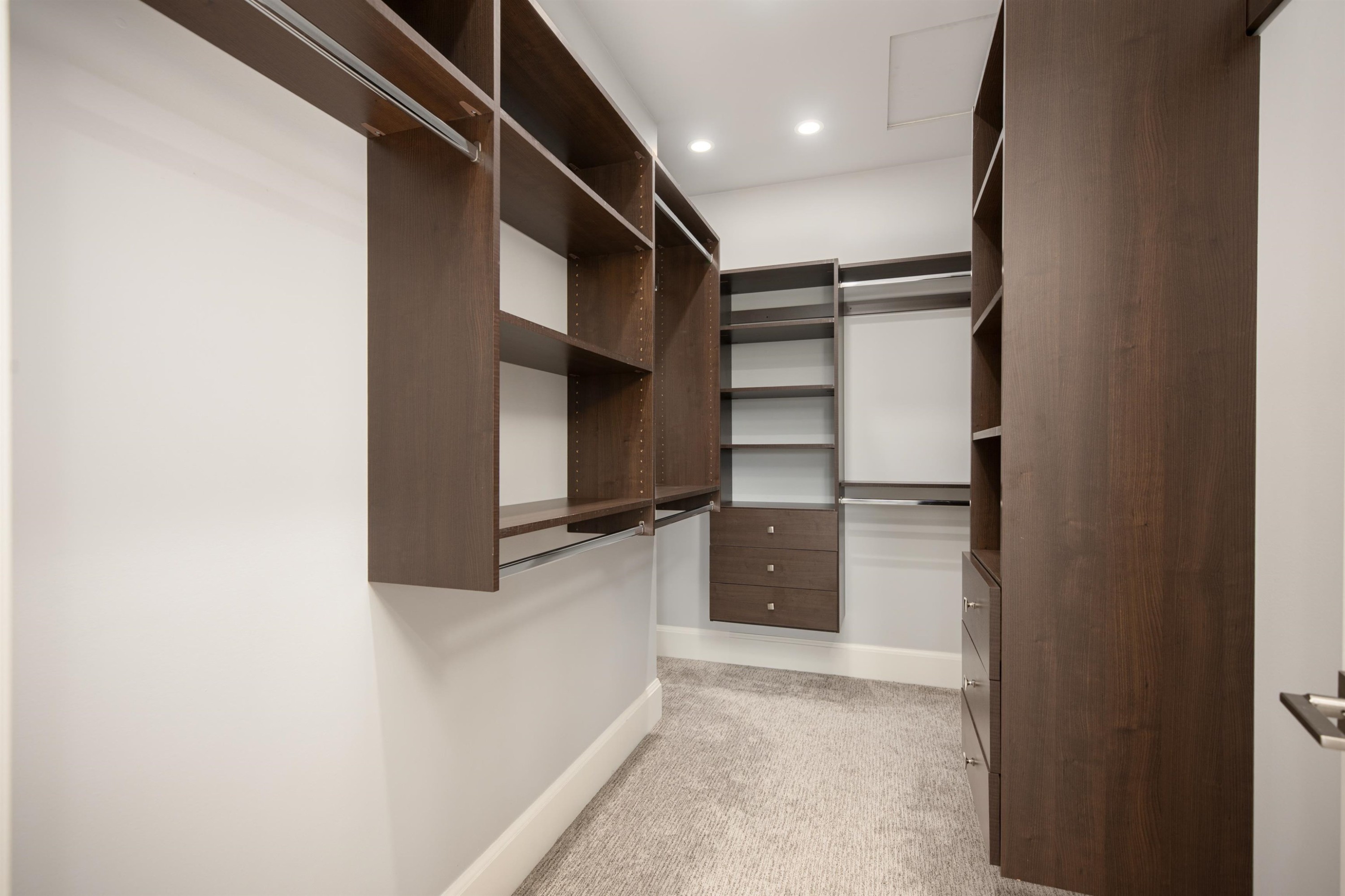 8160 Railway Avenue, Richmond, BC