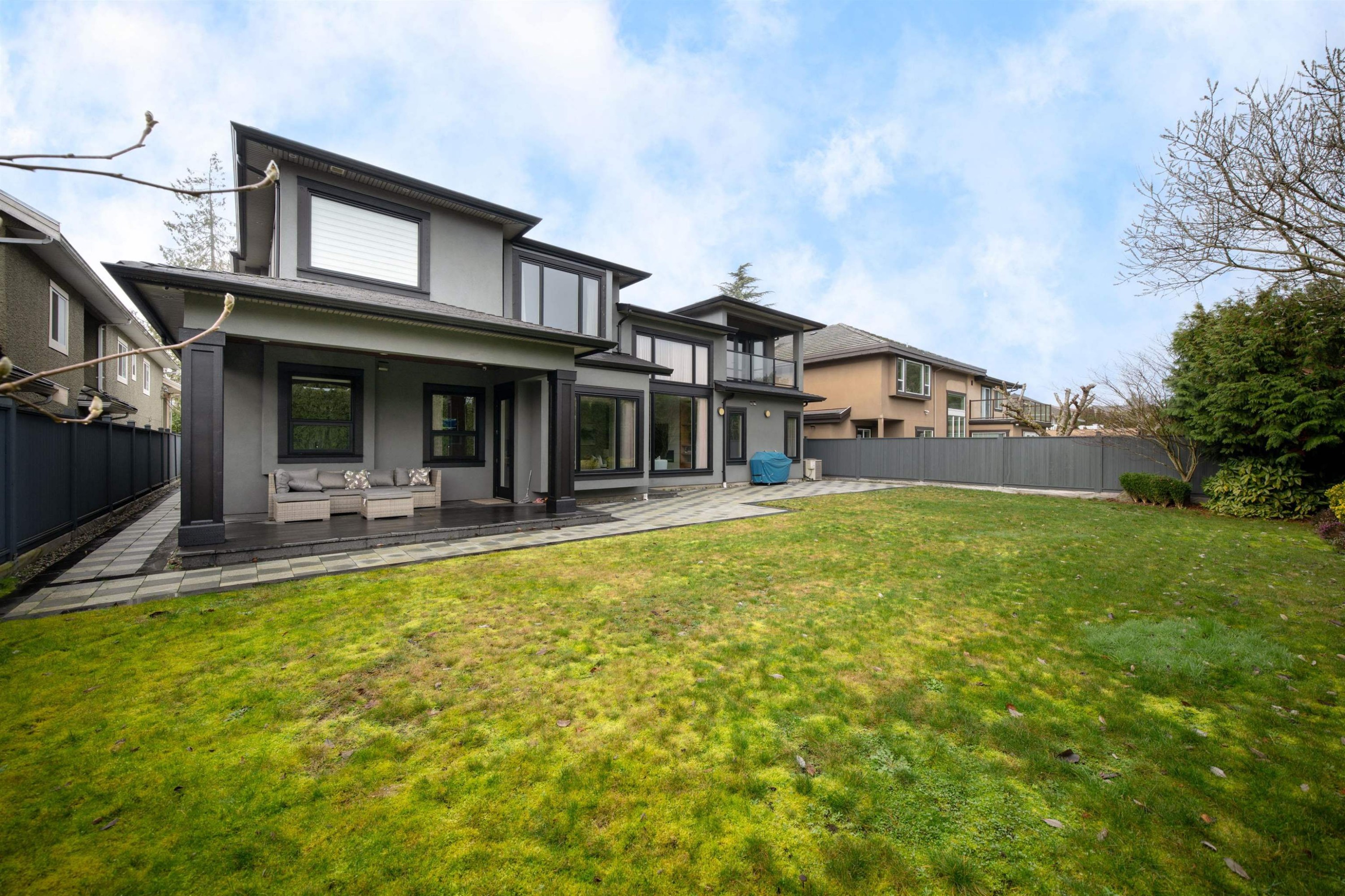 8160 Railway Avenue, Richmond, BC