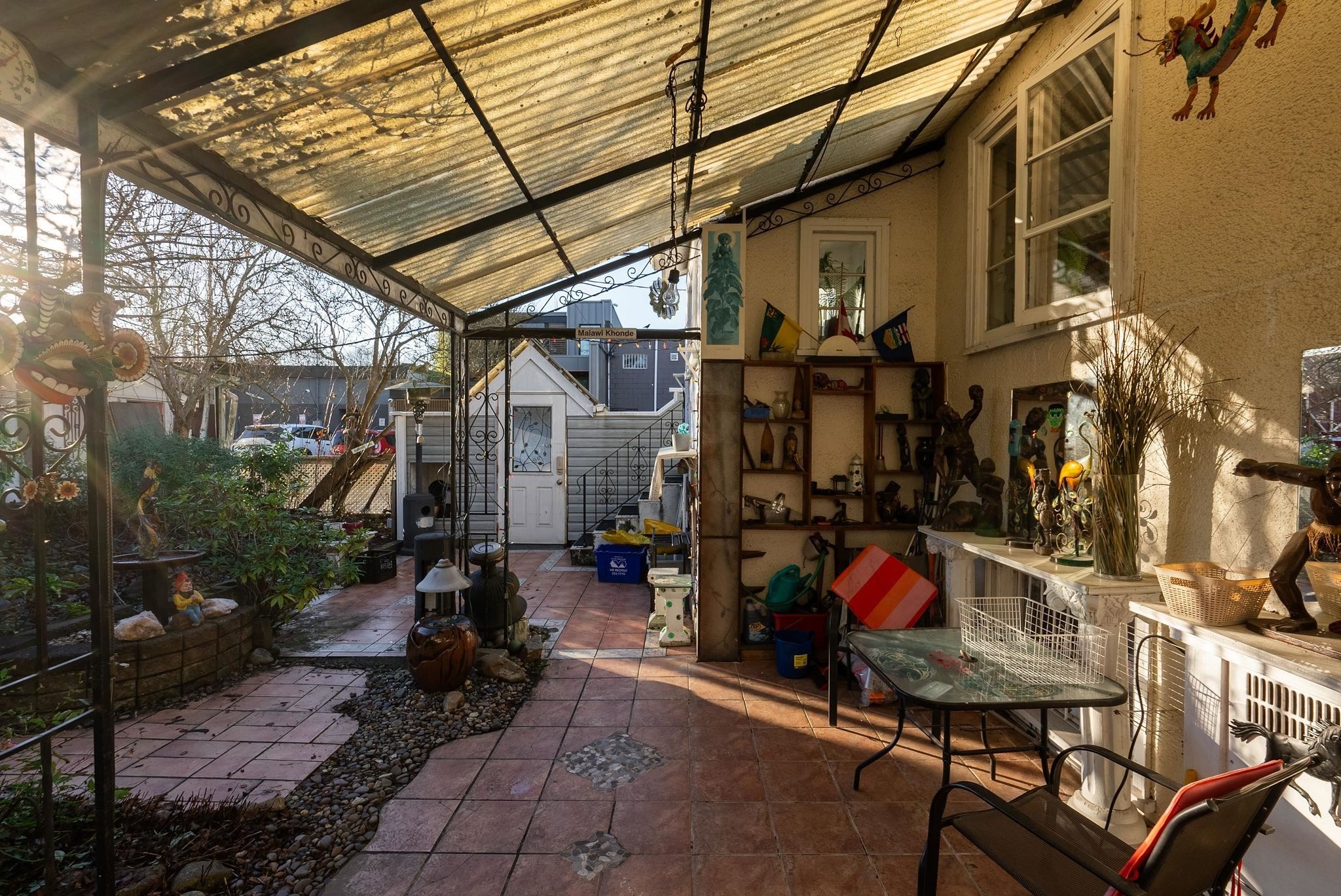 228 26Th Avenue E, Vancouver, BC