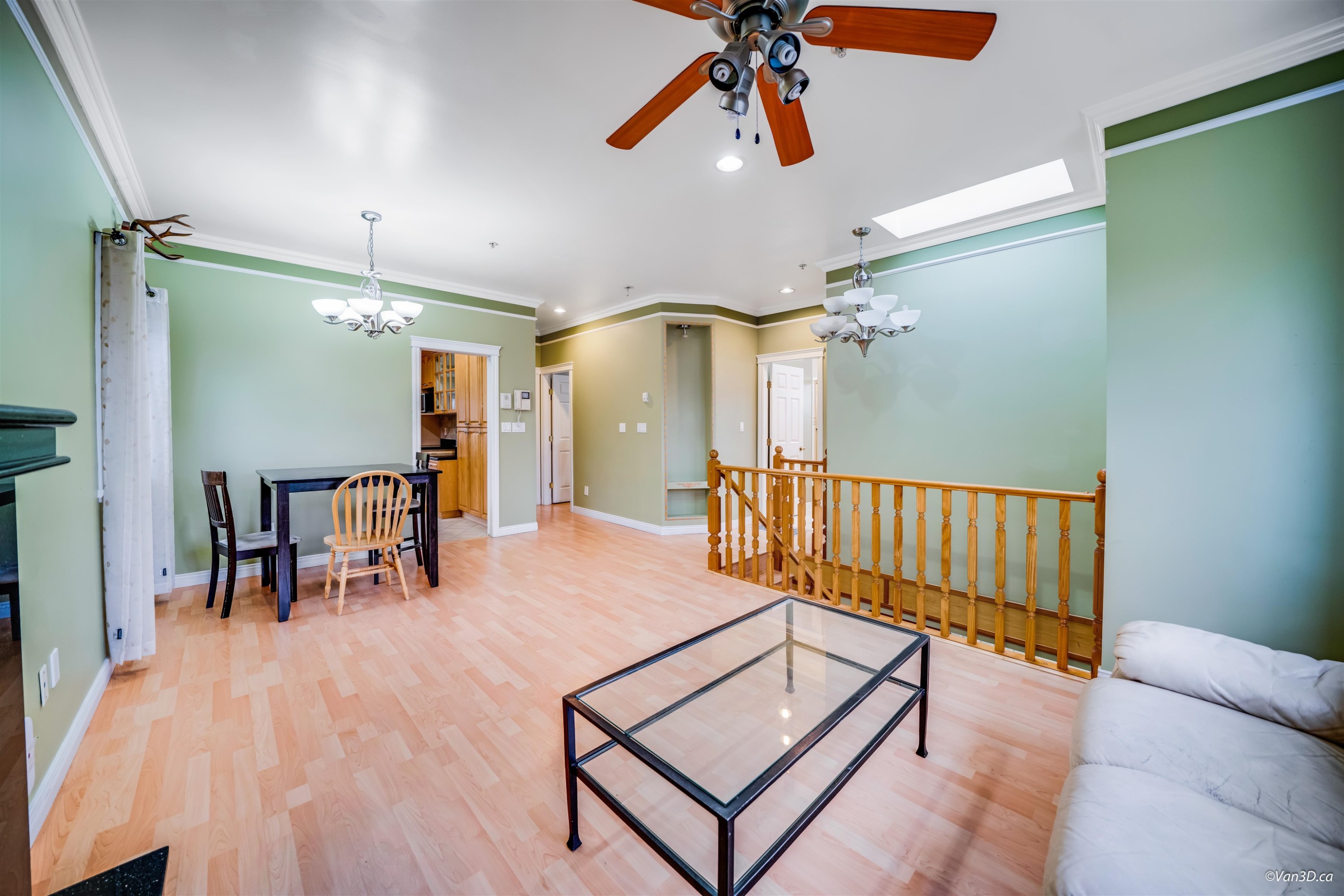 742 51St Avenue E, Vancouver, BC