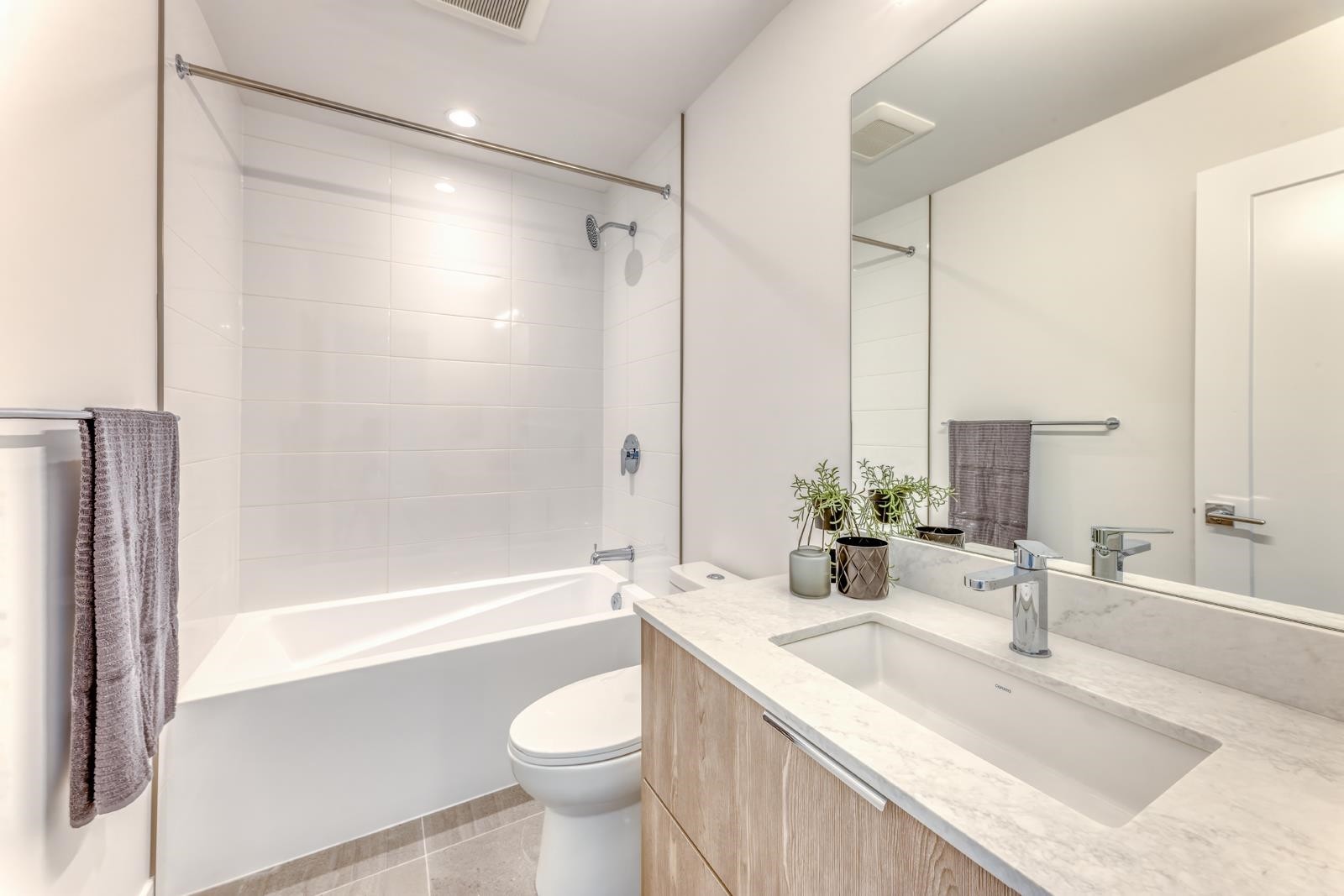 104-3421 Queenston Avenue, Coquitlam, BC