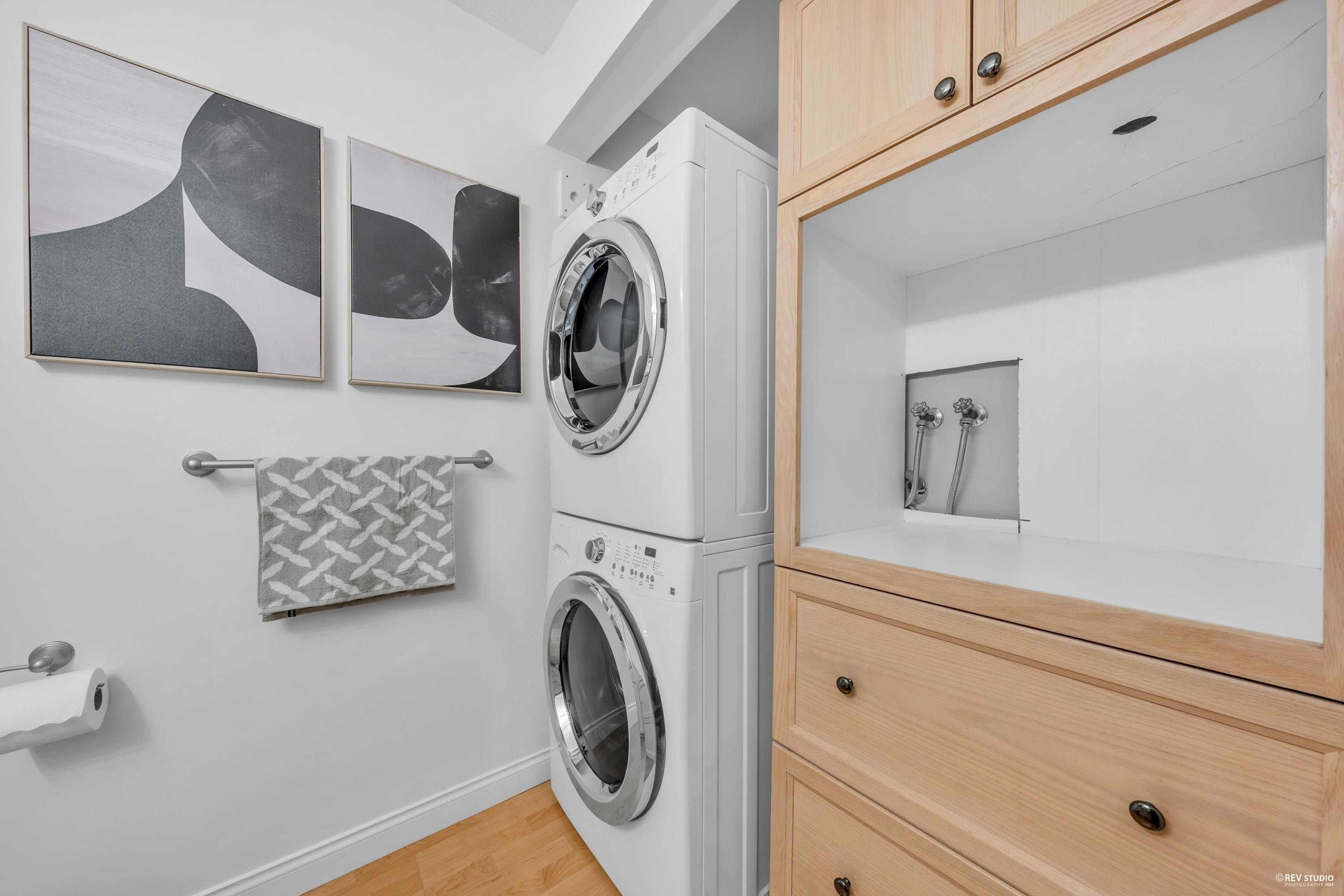 252 21St Street E, North Vancouver, BC