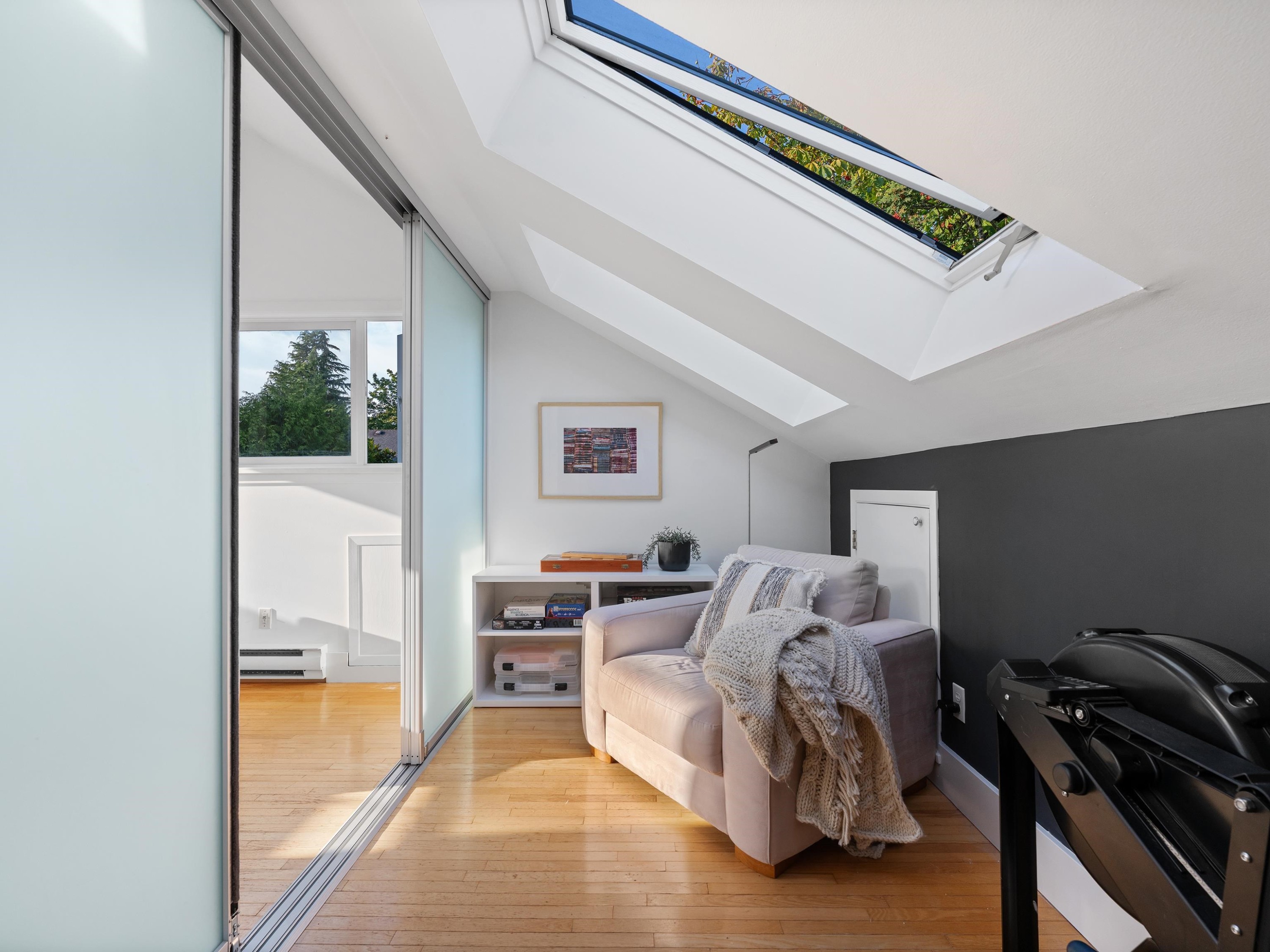 2343 7Th Avenue W, Vancouver, BC