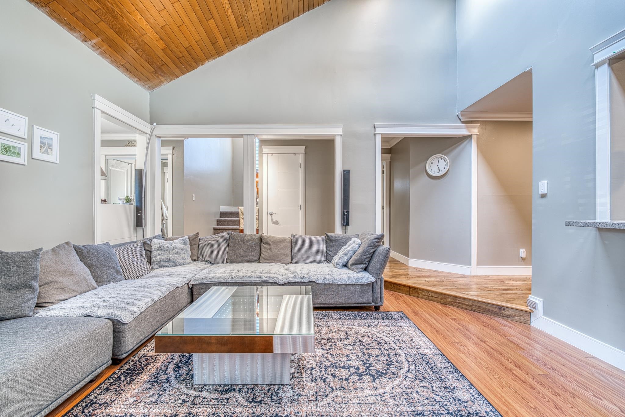 10690 Hollybank Drive, Richmond, BC