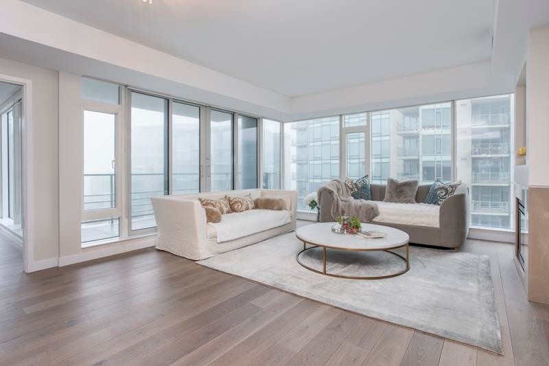 702-5171 Brighouse Way, Richmond, BC