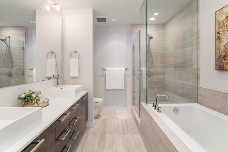 702-5171 Brighouse Way, Richmond, BC