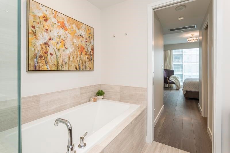 702-5171 Brighouse Way, Richmond, BC