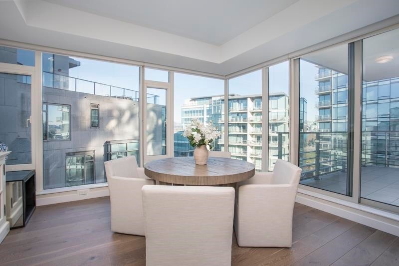 702-5171 Brighouse Way, Richmond, BC