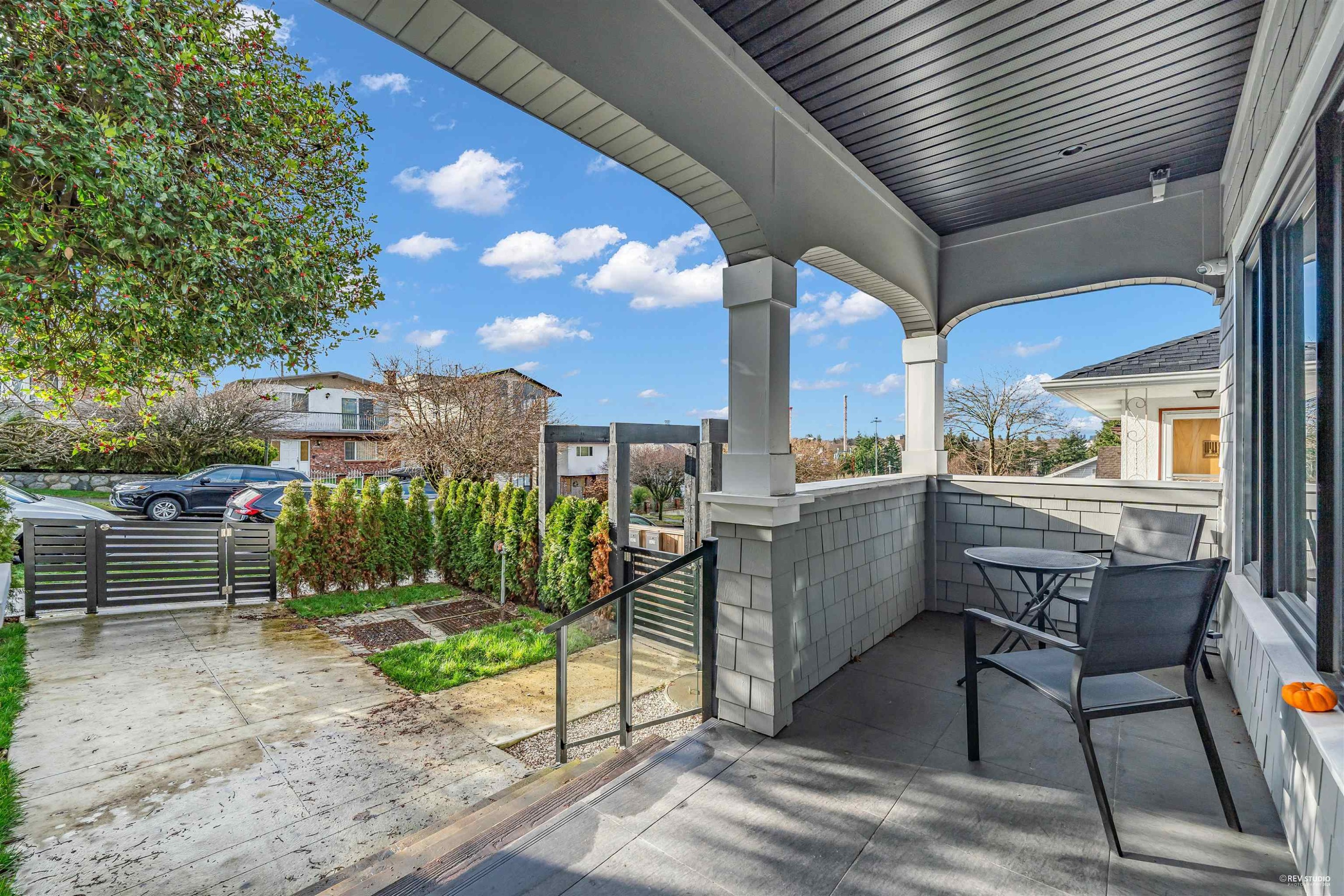 3433 Dundas Street, Vancouver, BC