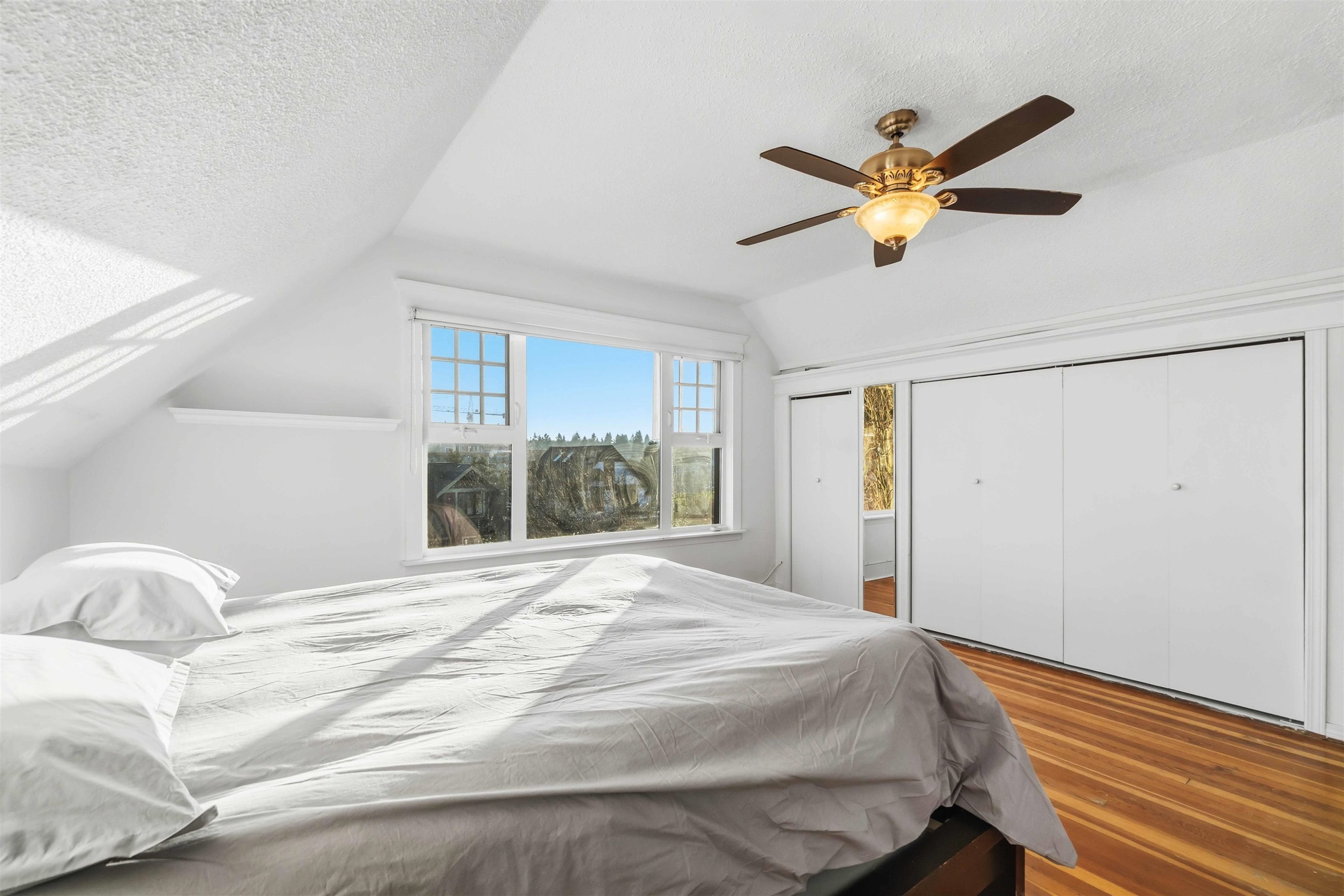 621 23Rd Avenue E, Vancouver, BC