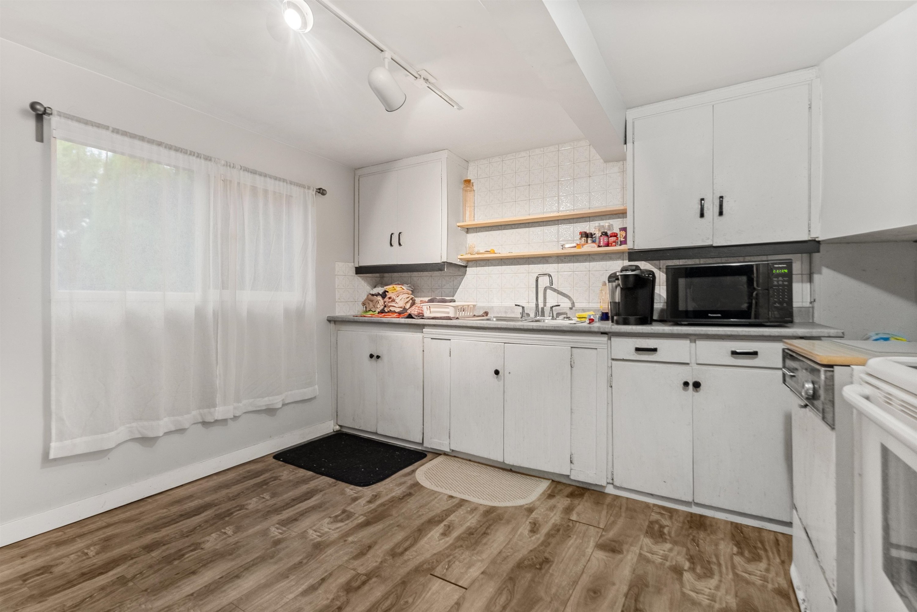 2574 Cornwall Avenue, Vancouver, BC