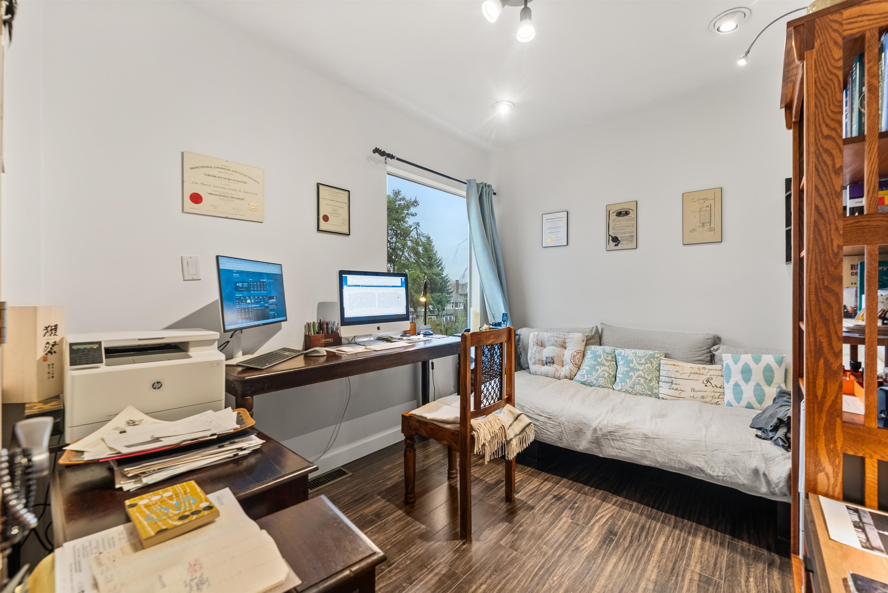 2574 Cornwall Avenue, Vancouver, BC