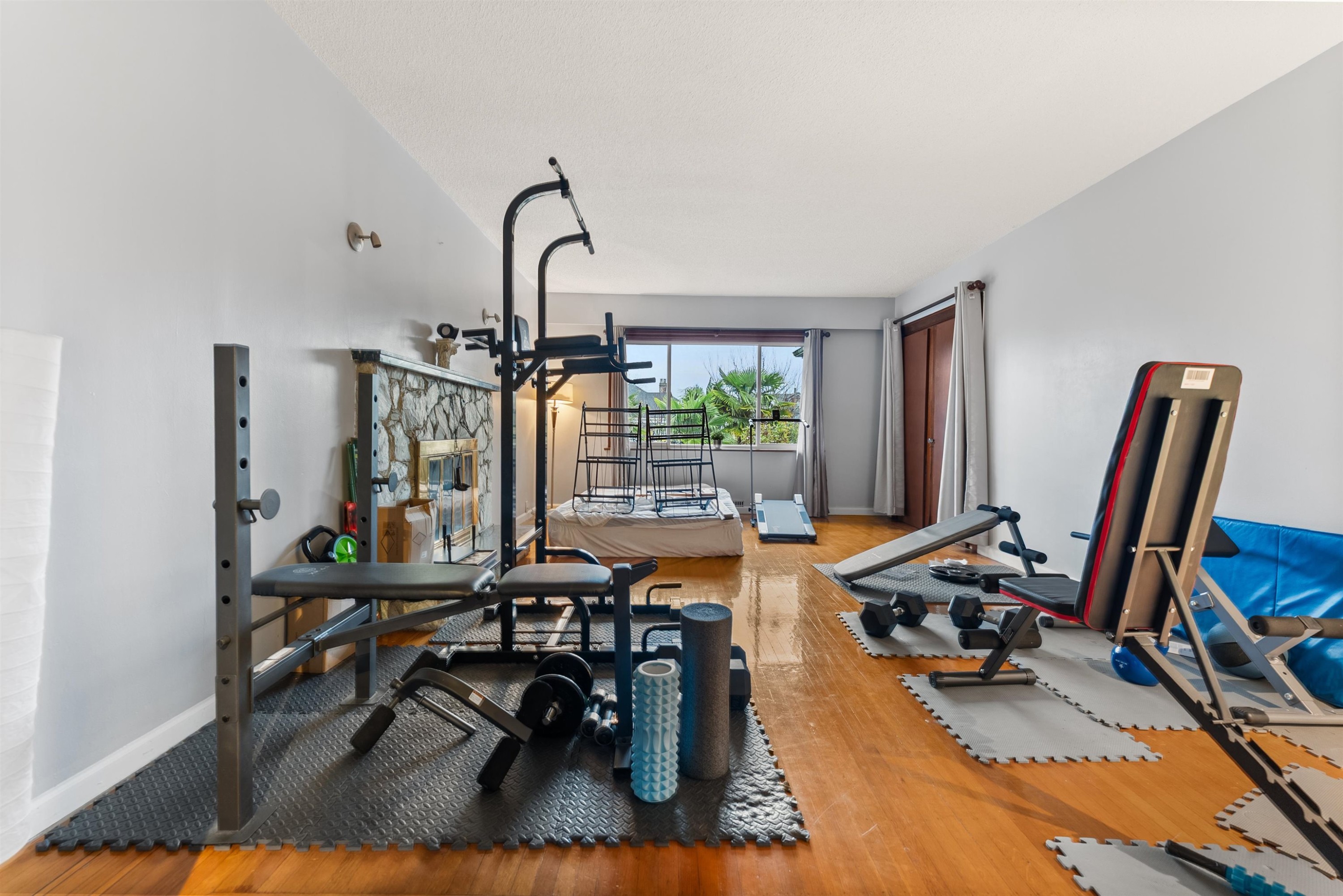 2574 Cornwall Avenue, Vancouver, BC