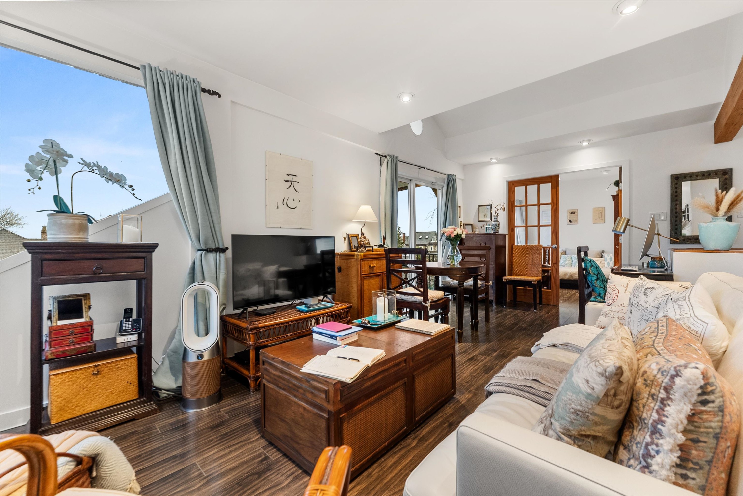 2574 Cornwall Avenue, Vancouver, BC