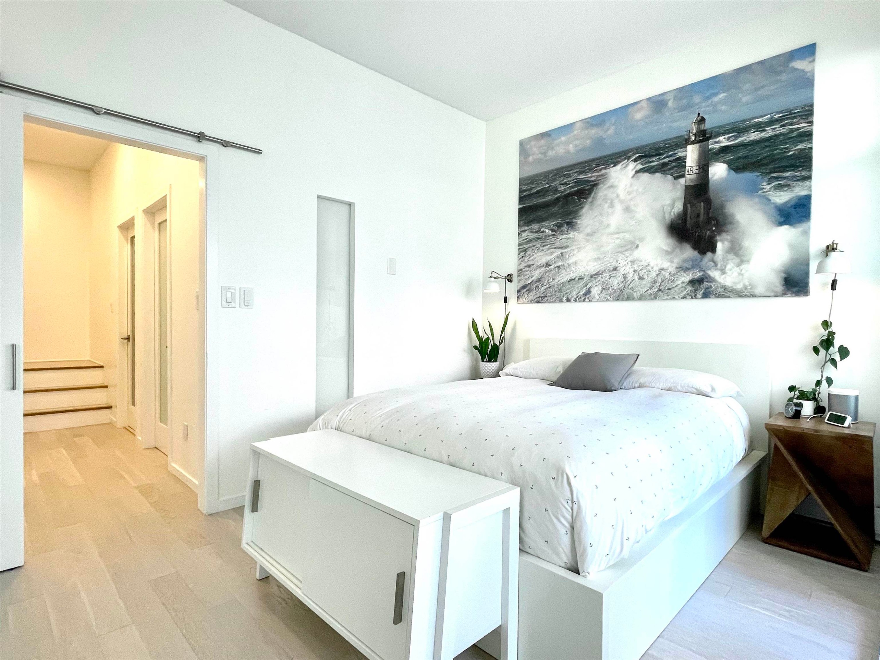 10-704 7Th Avenue W, Vancouver, BC