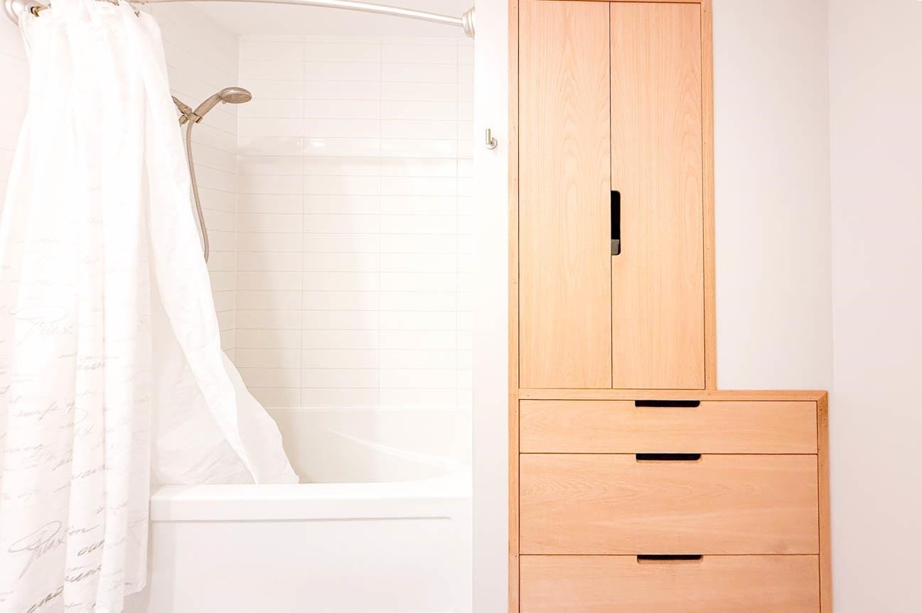 10-704 7Th Avenue W, Vancouver, BC