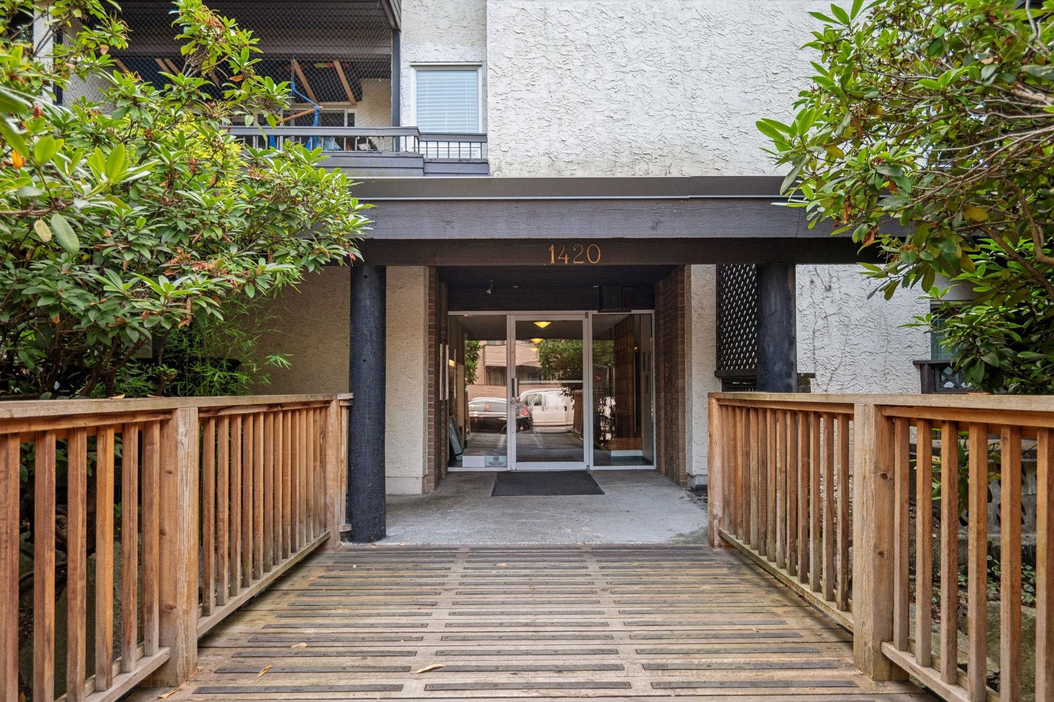 209-1420 8 Avenue E, Vancouver, BC