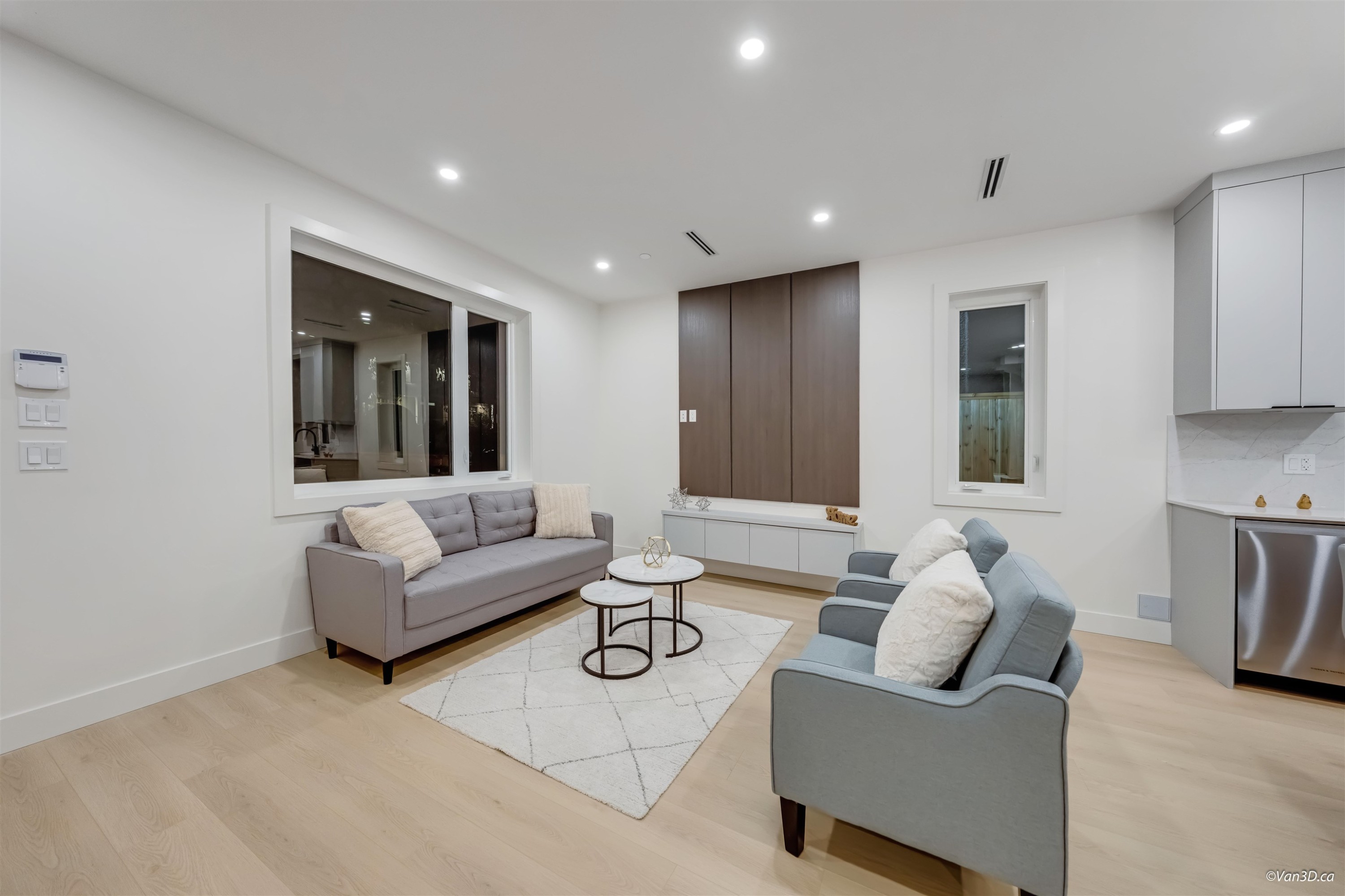 1-6730 Heather Street, Vancouver, BC