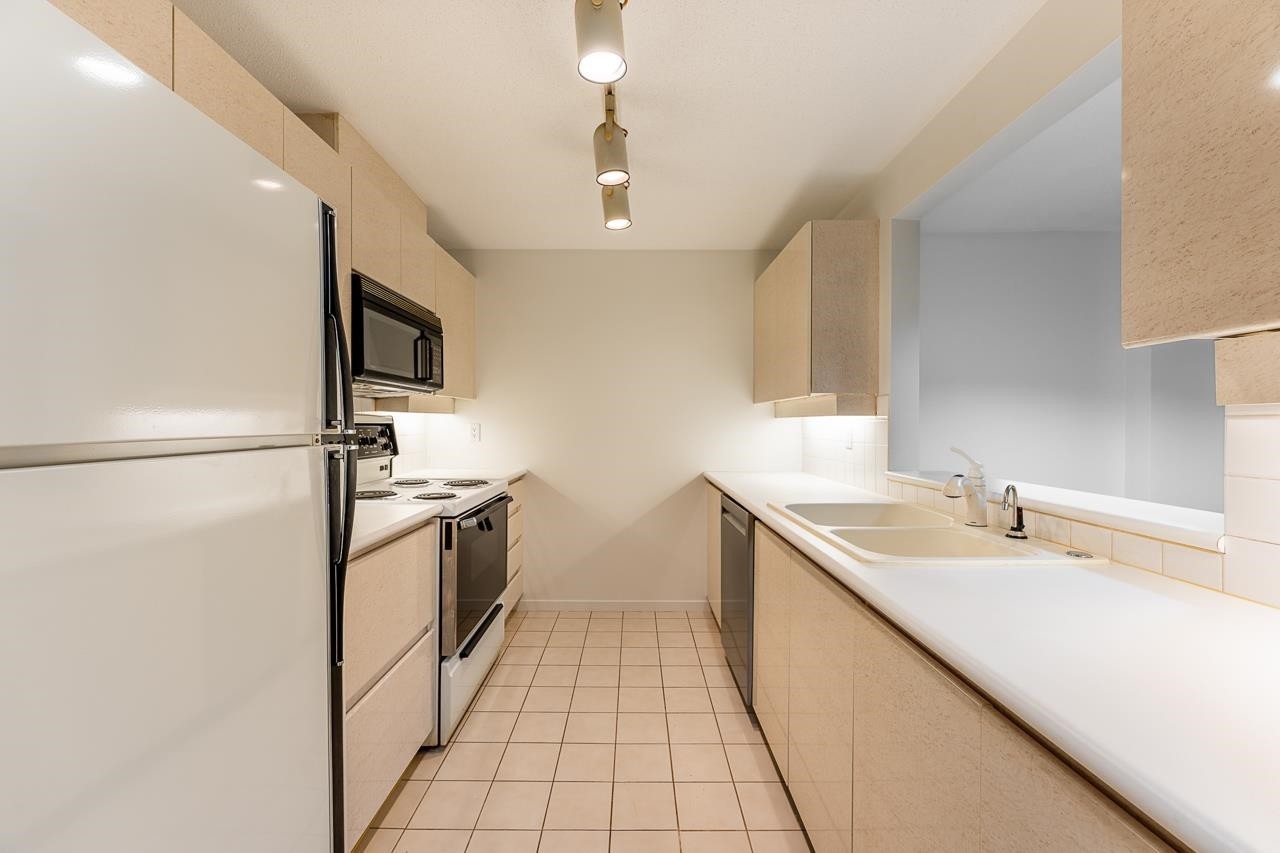 404-2288 Pine Street, Vancouver, BC