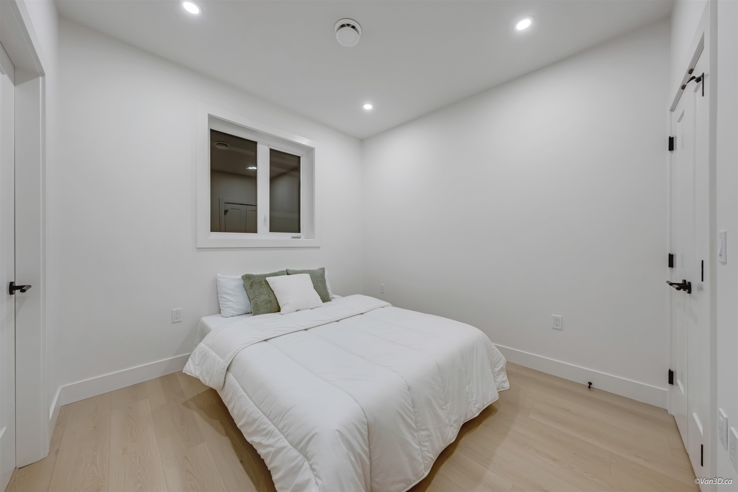 3-6730 Heather Street, Vancouver, BC