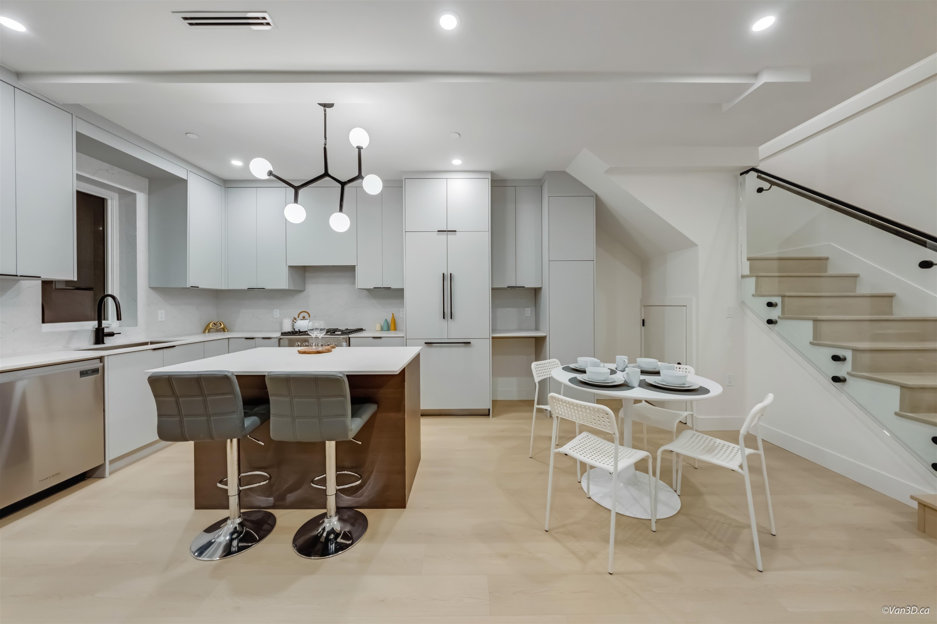 3-6730 Heather Street, Vancouver, BC