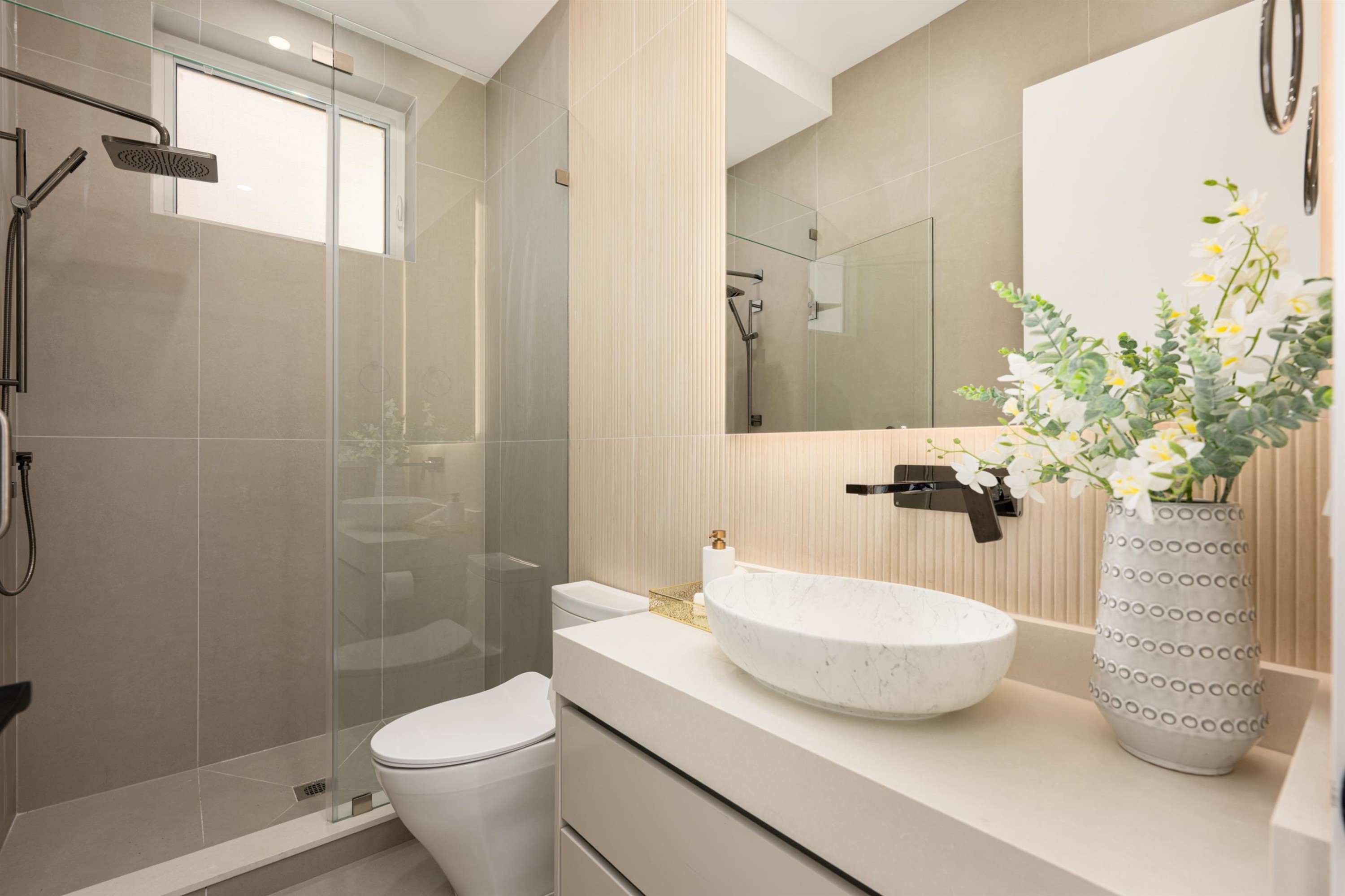 3711 24Th Avenue W, Vancouver, BC