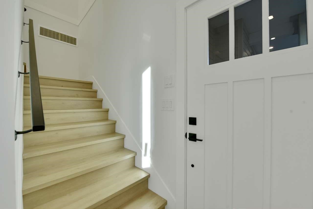 1-1436 E 1St Avenue, Vancouver, BC