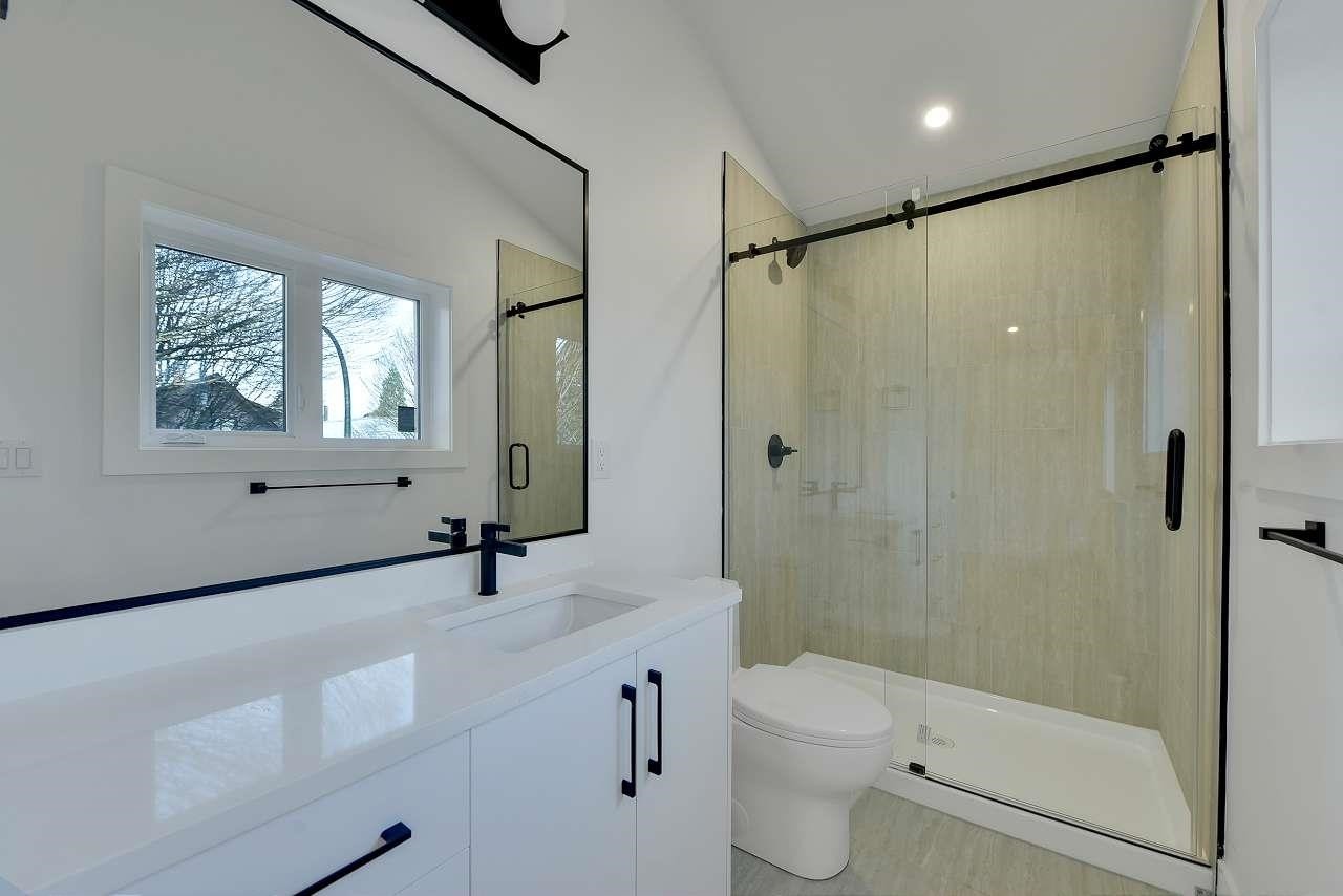 1-1436 E 1St Avenue, Vancouver, BC