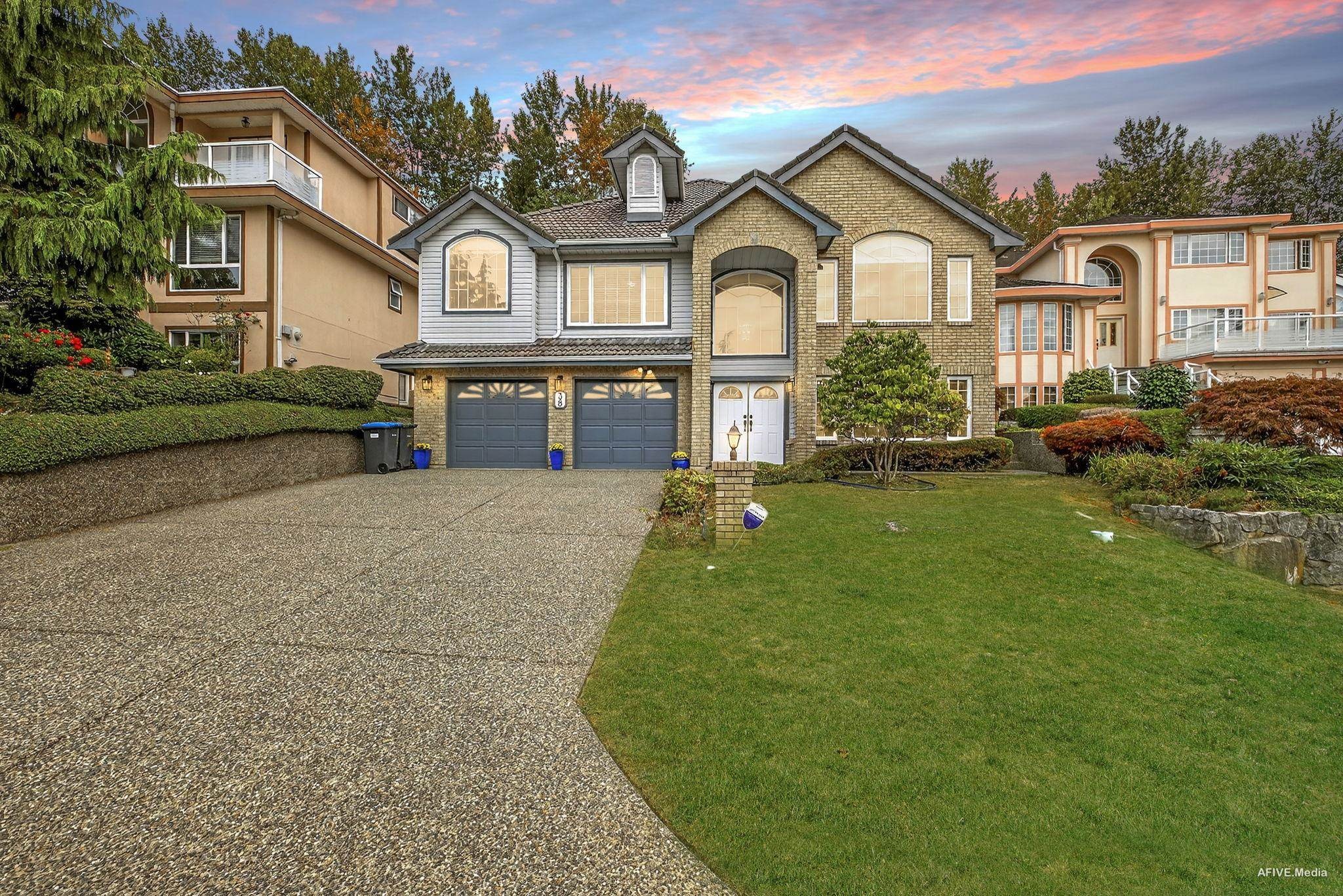 38 Timbercrest Drive, Port Moody, BC