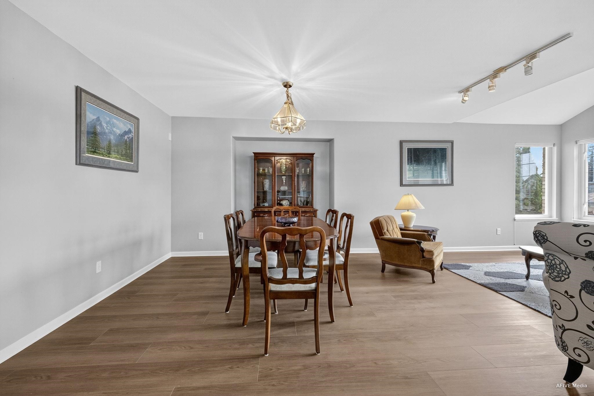 38 Timbercrest Drive, Port Moody, BC