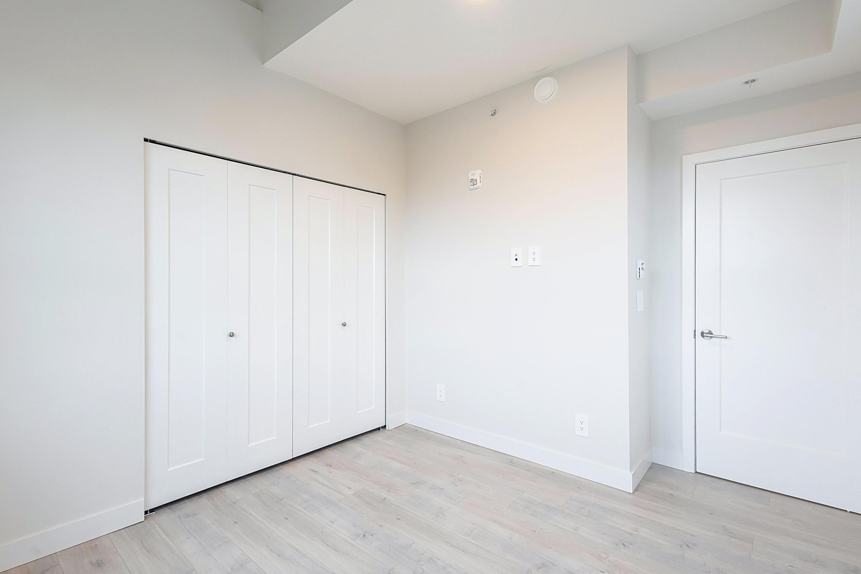 406-5535 Hastings Street, Burnaby, BC