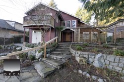 466 Brand Street North Vancouver, BC V7N 1G1