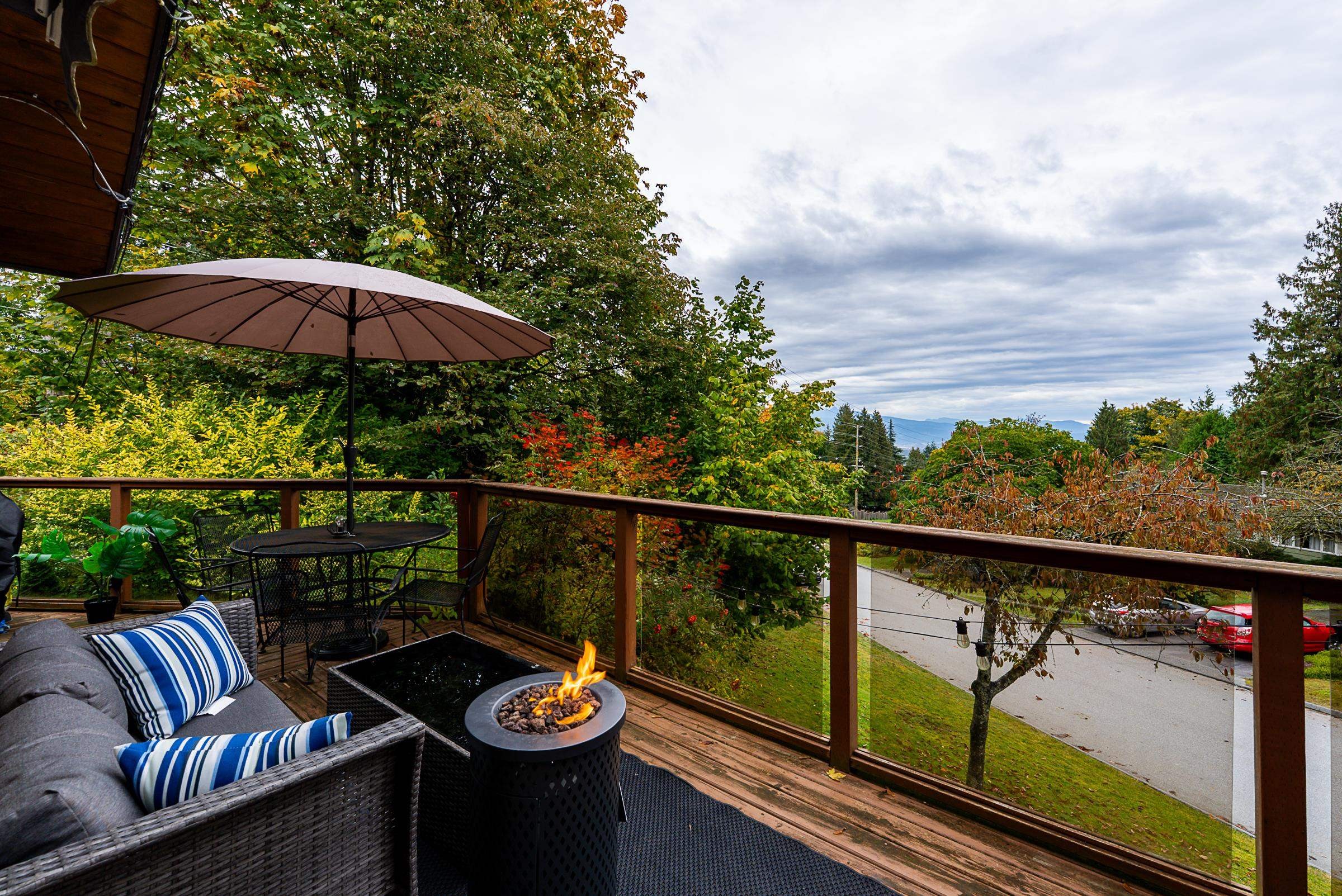 2988 Fleet Street, Coquitlam, BC