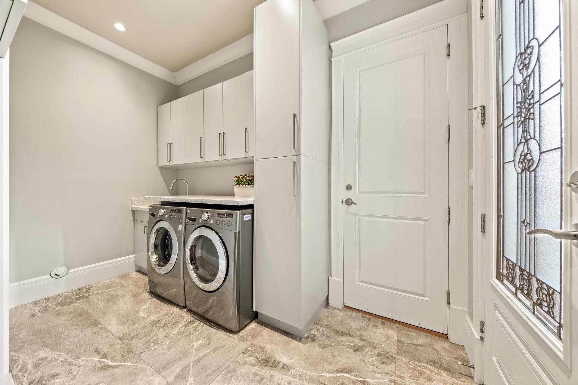 7673 Dampier Drive, Richmond, BC