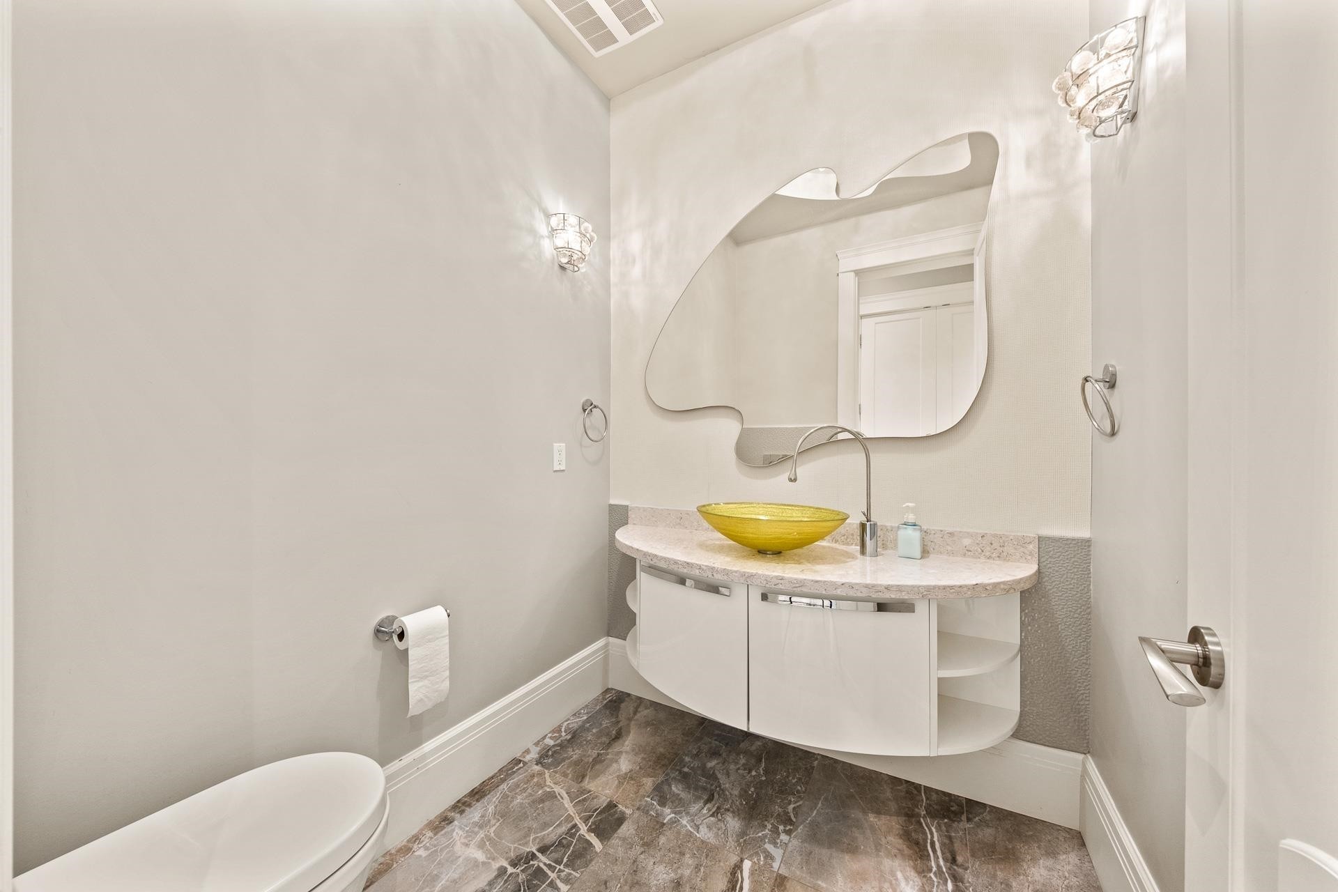 7673 Dampier Drive, Richmond, BC