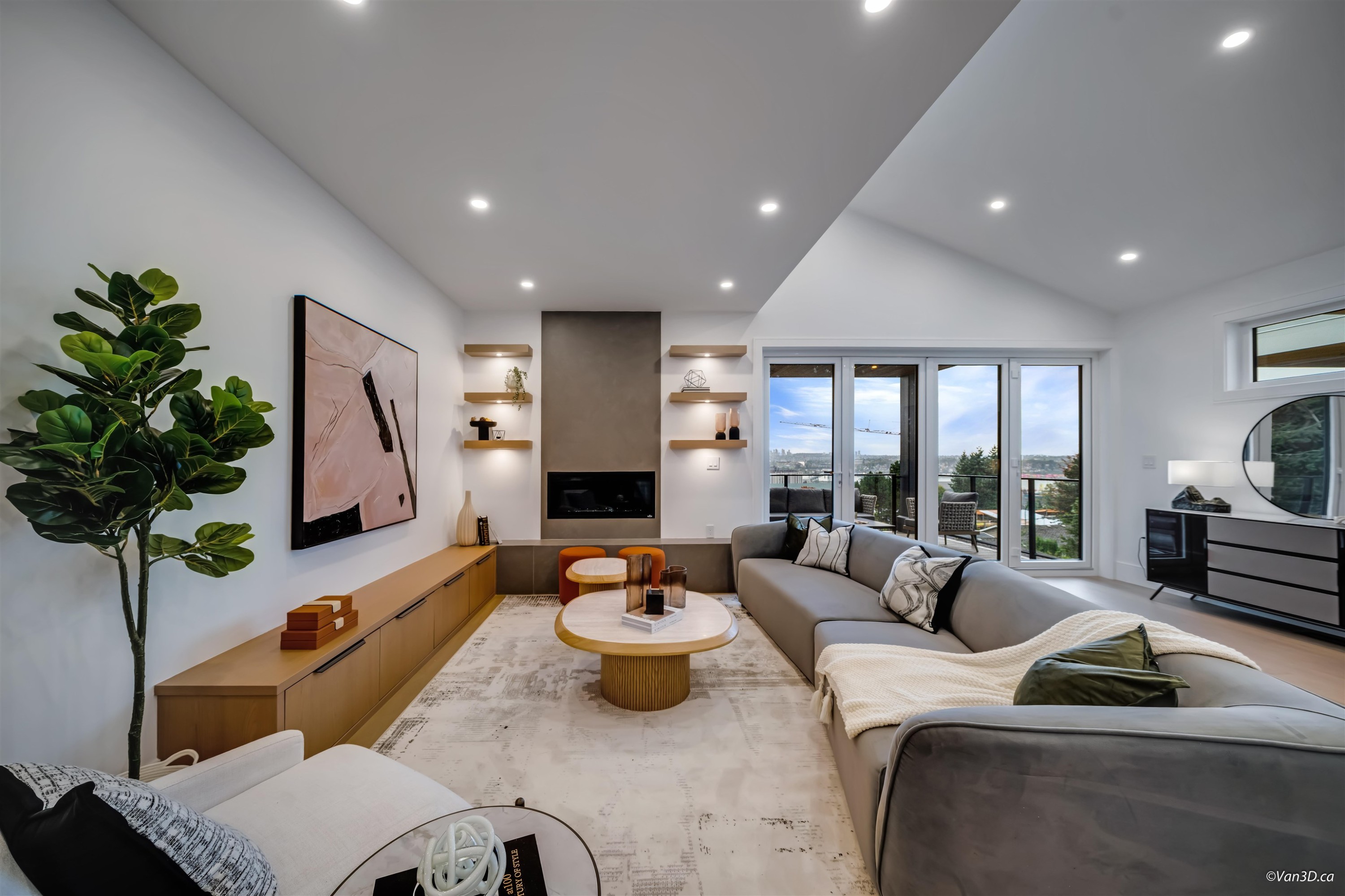 973 Adderley Street, North Vancouver, BC