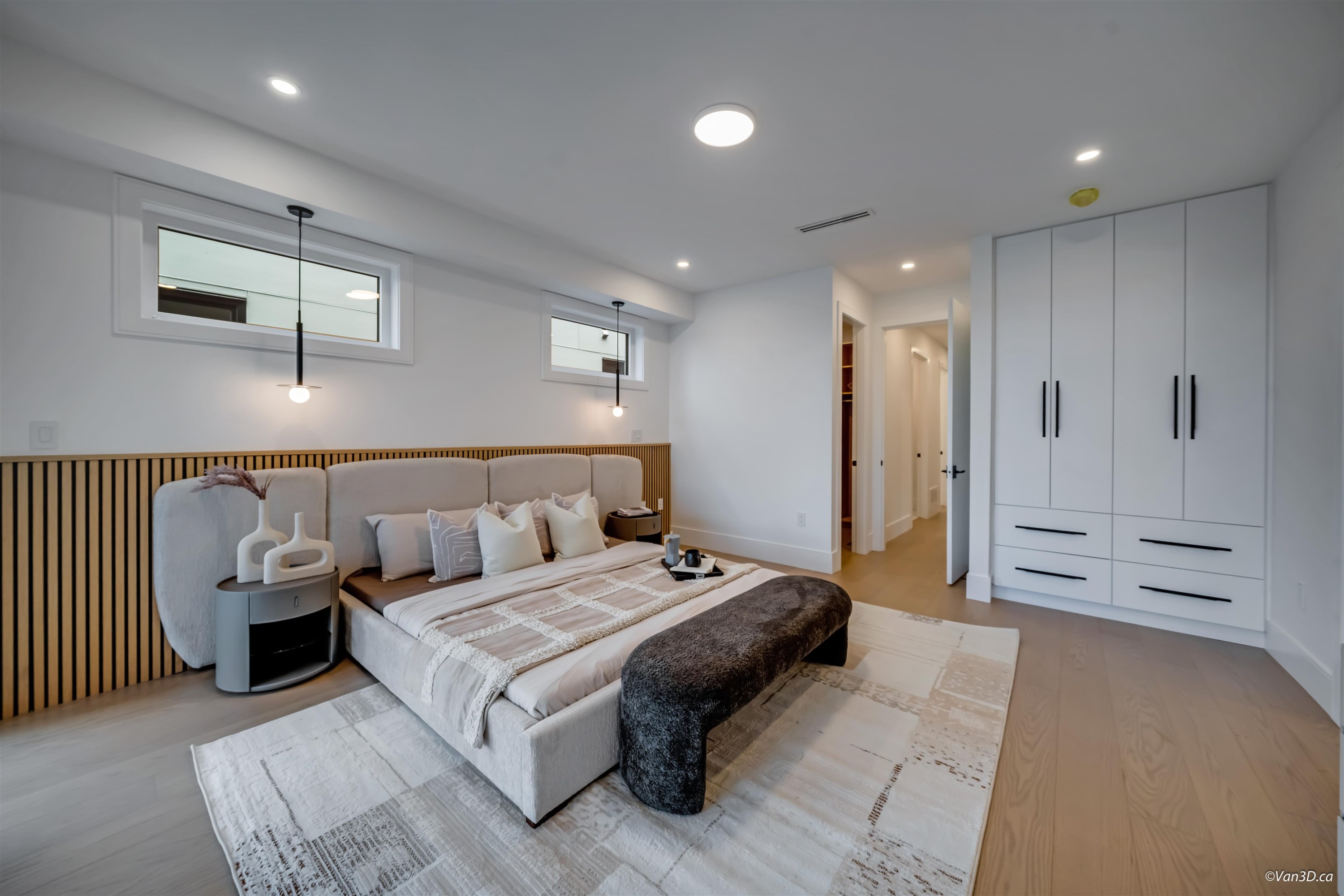 973 Adderley Street, North Vancouver, BC