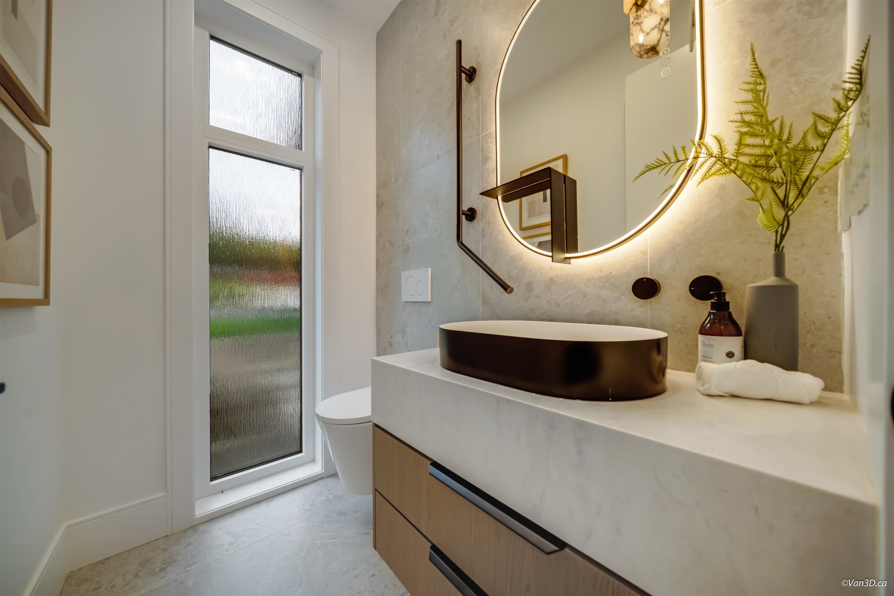 973 Adderley Street, North Vancouver, BC