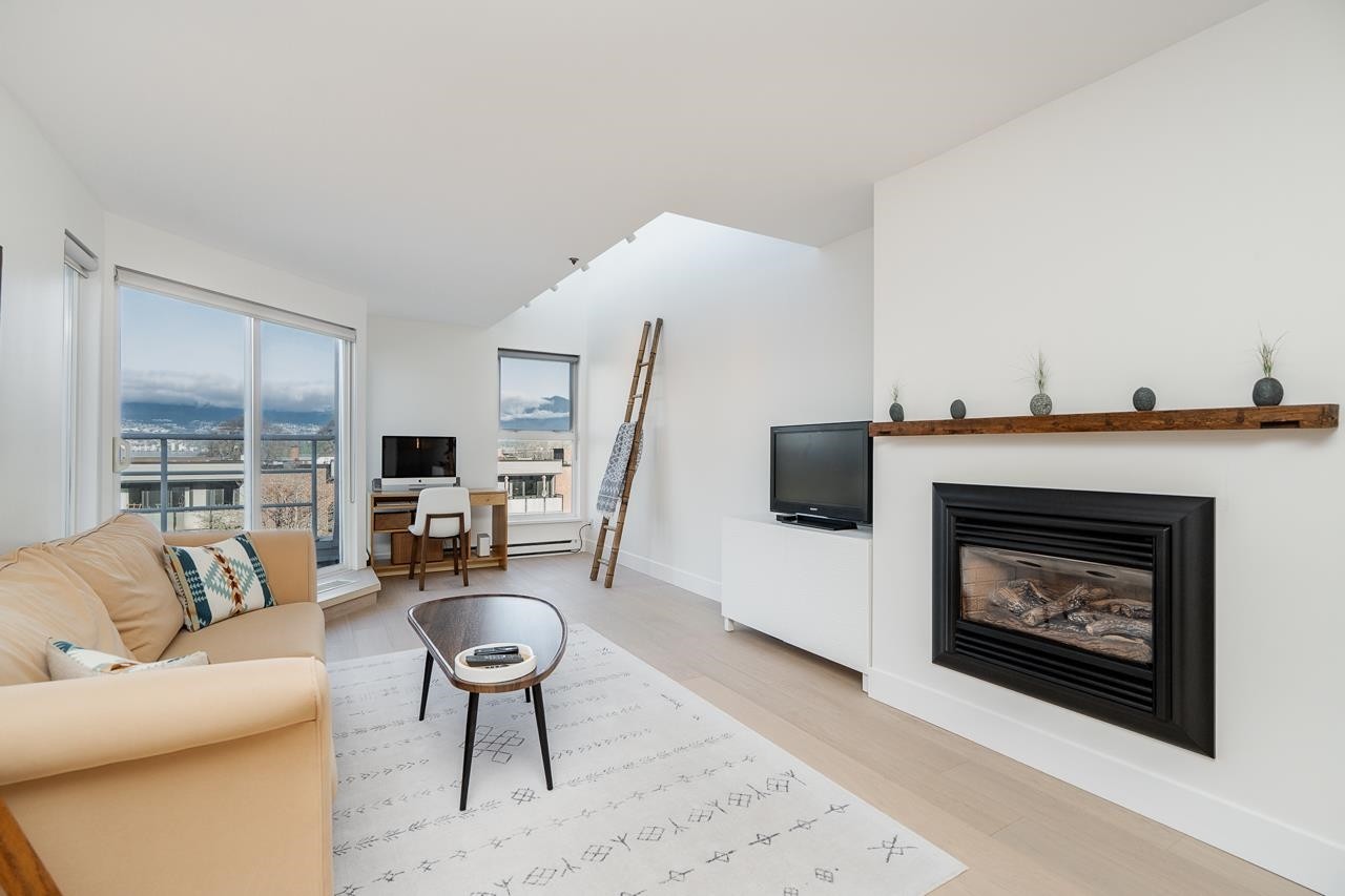 2240 York Avenue, Vancouver, BC