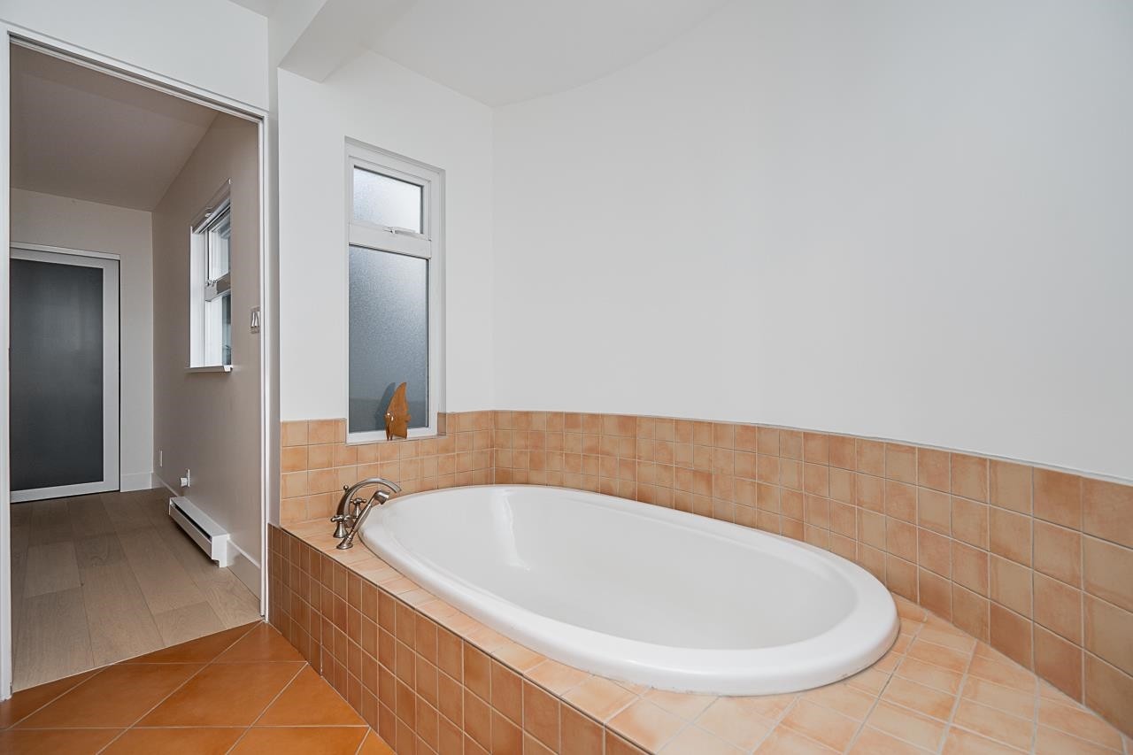 2240 York Avenue, Vancouver, BC