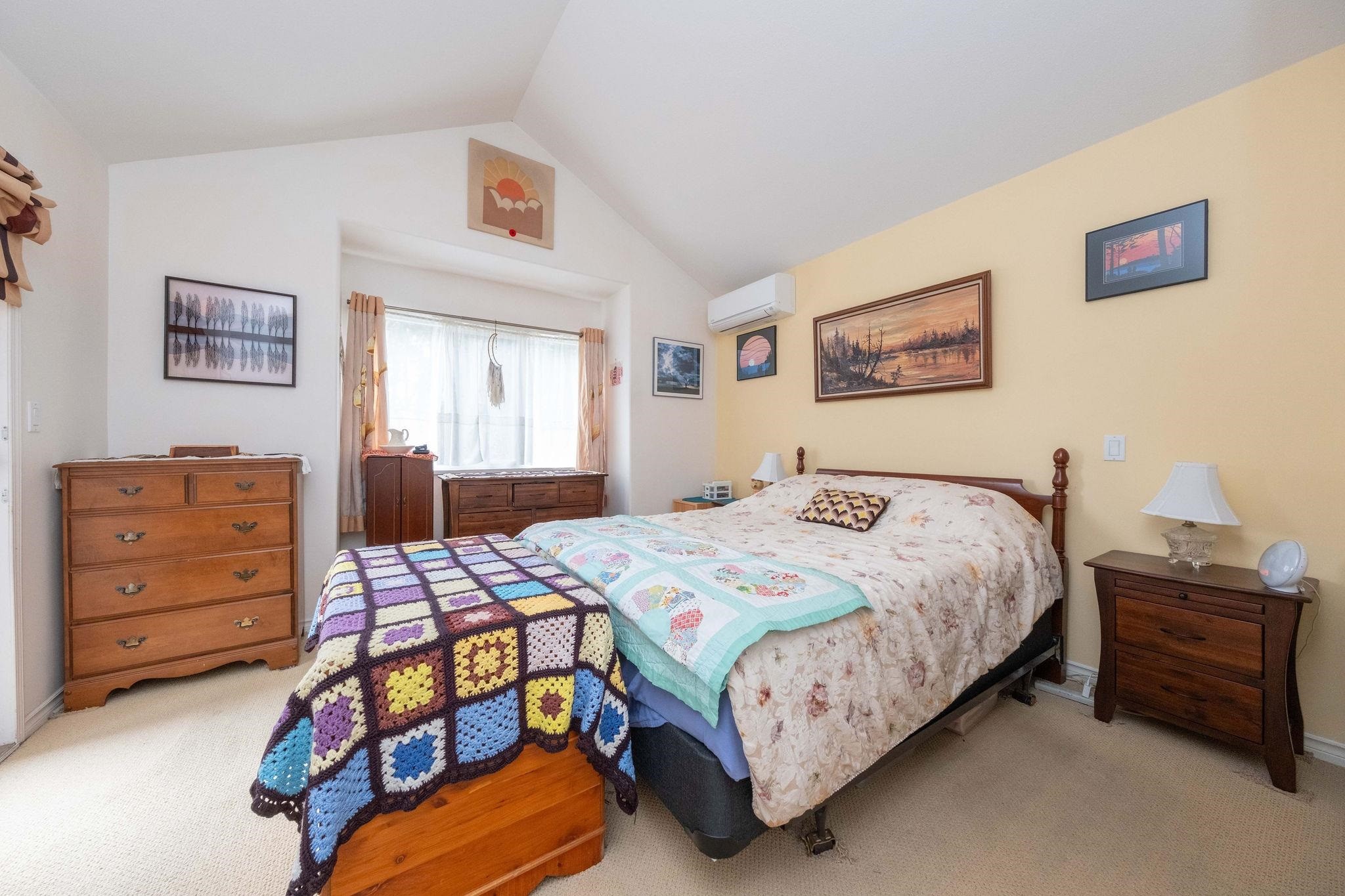 628 21St Street E, North Vancouver, BC