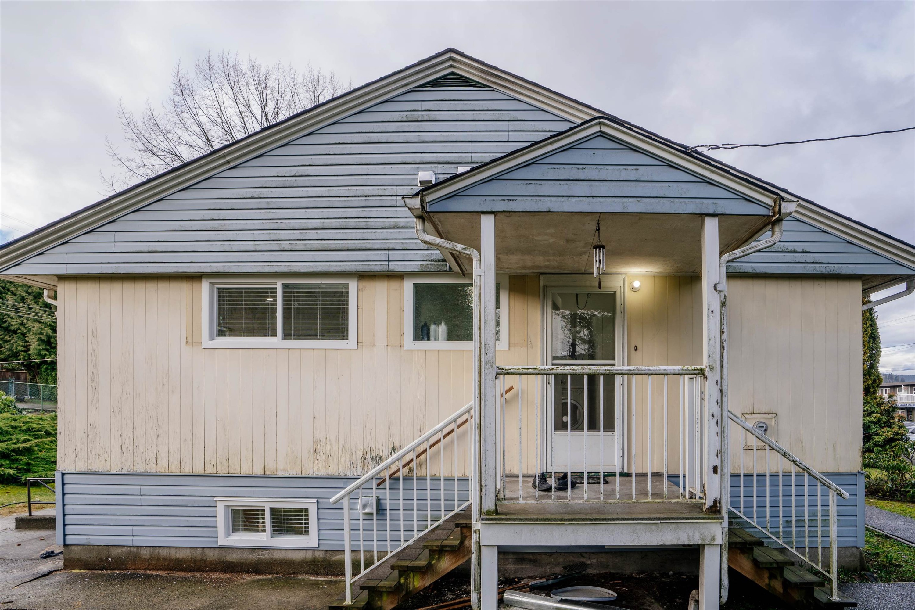 2813 St Johns Street, Port Moody, BC