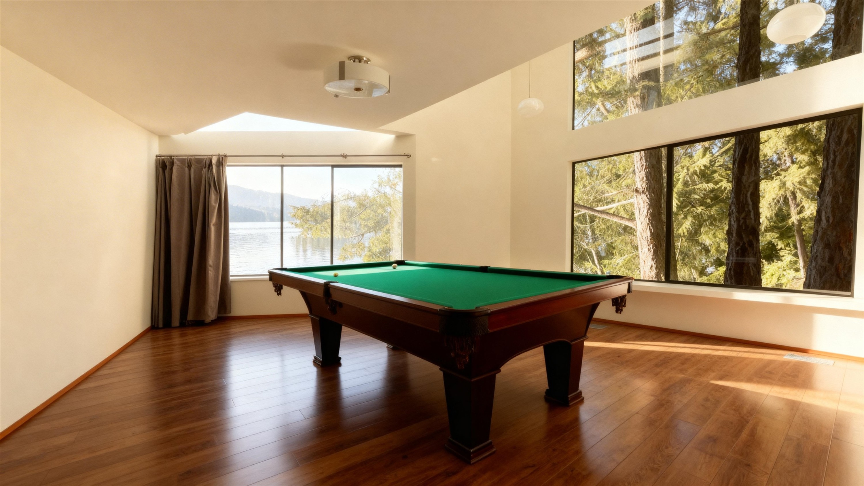6648 Marine Drive, West Vancouver, BC - Indoor Photo Showing Other Room