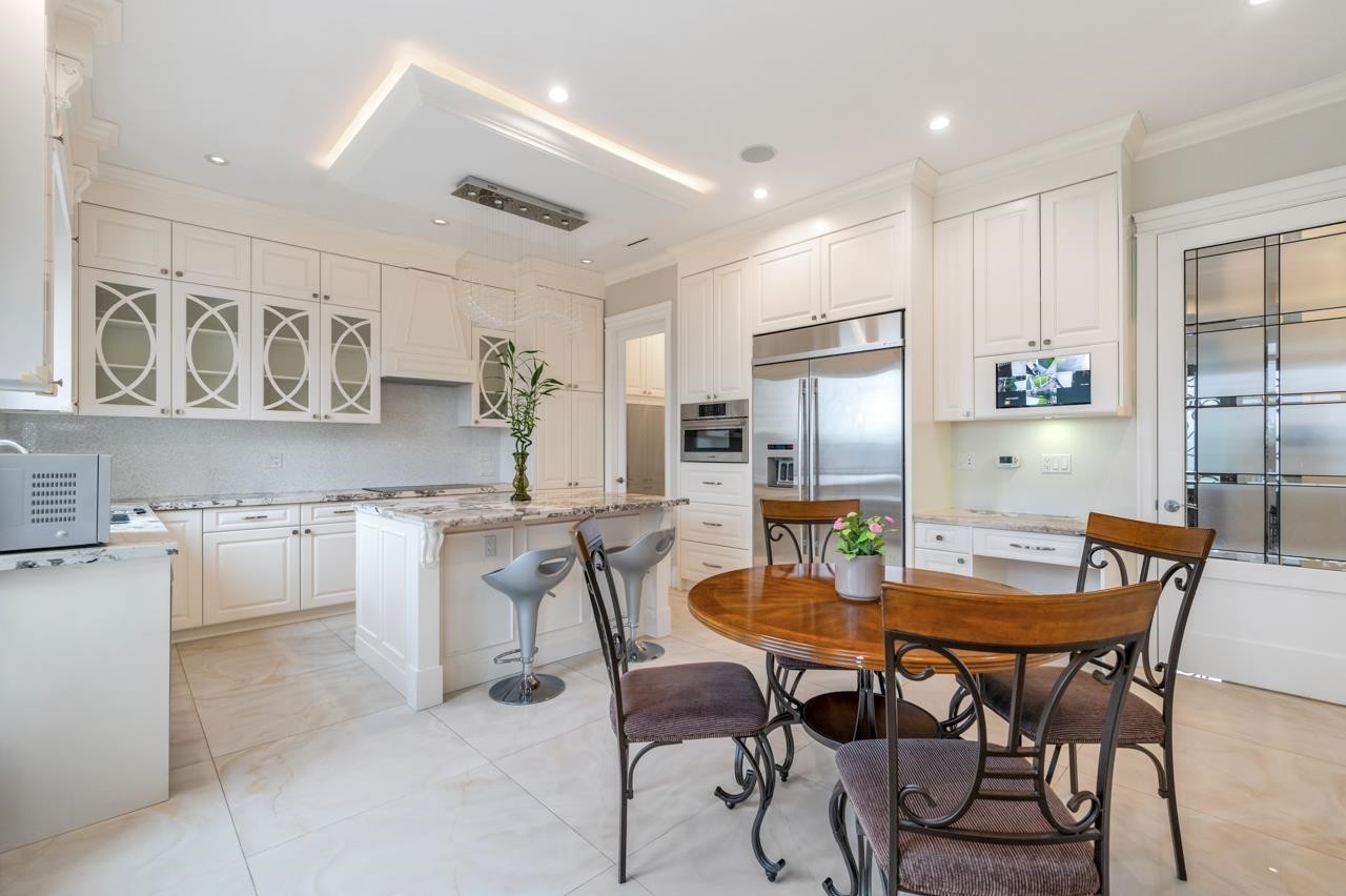 4859 Sardis Street, Burnaby, BC