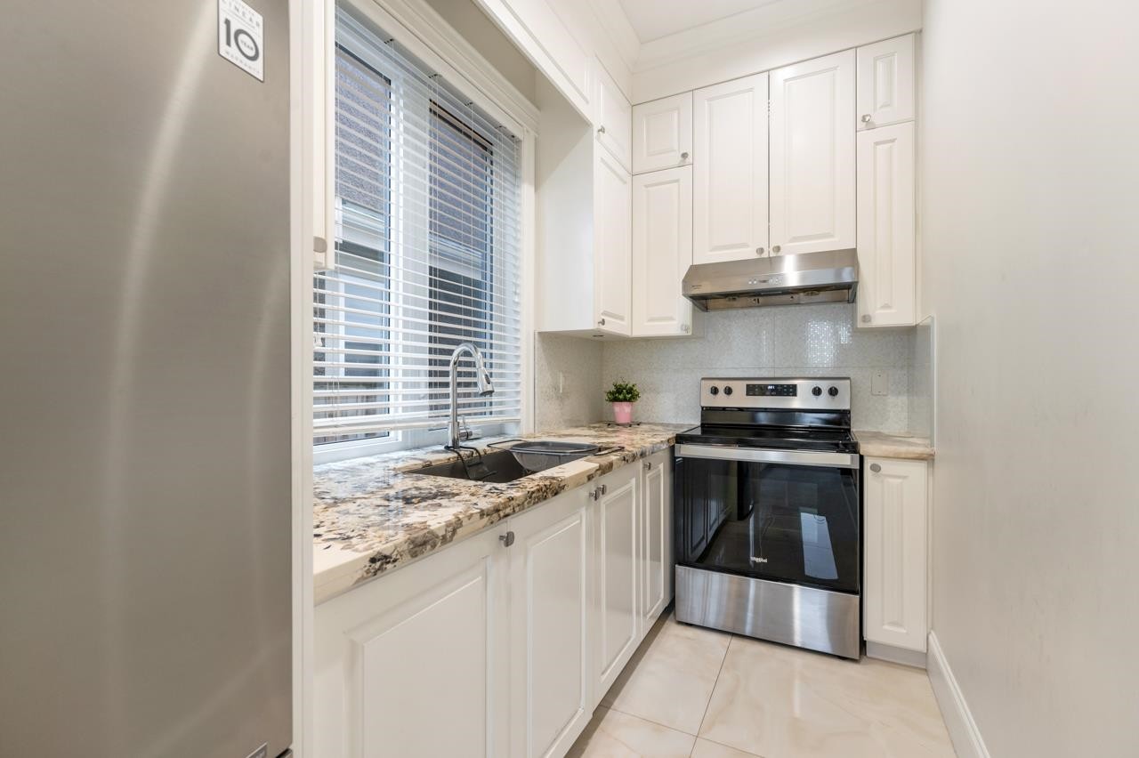 4859 Sardis Street, Burnaby, BC