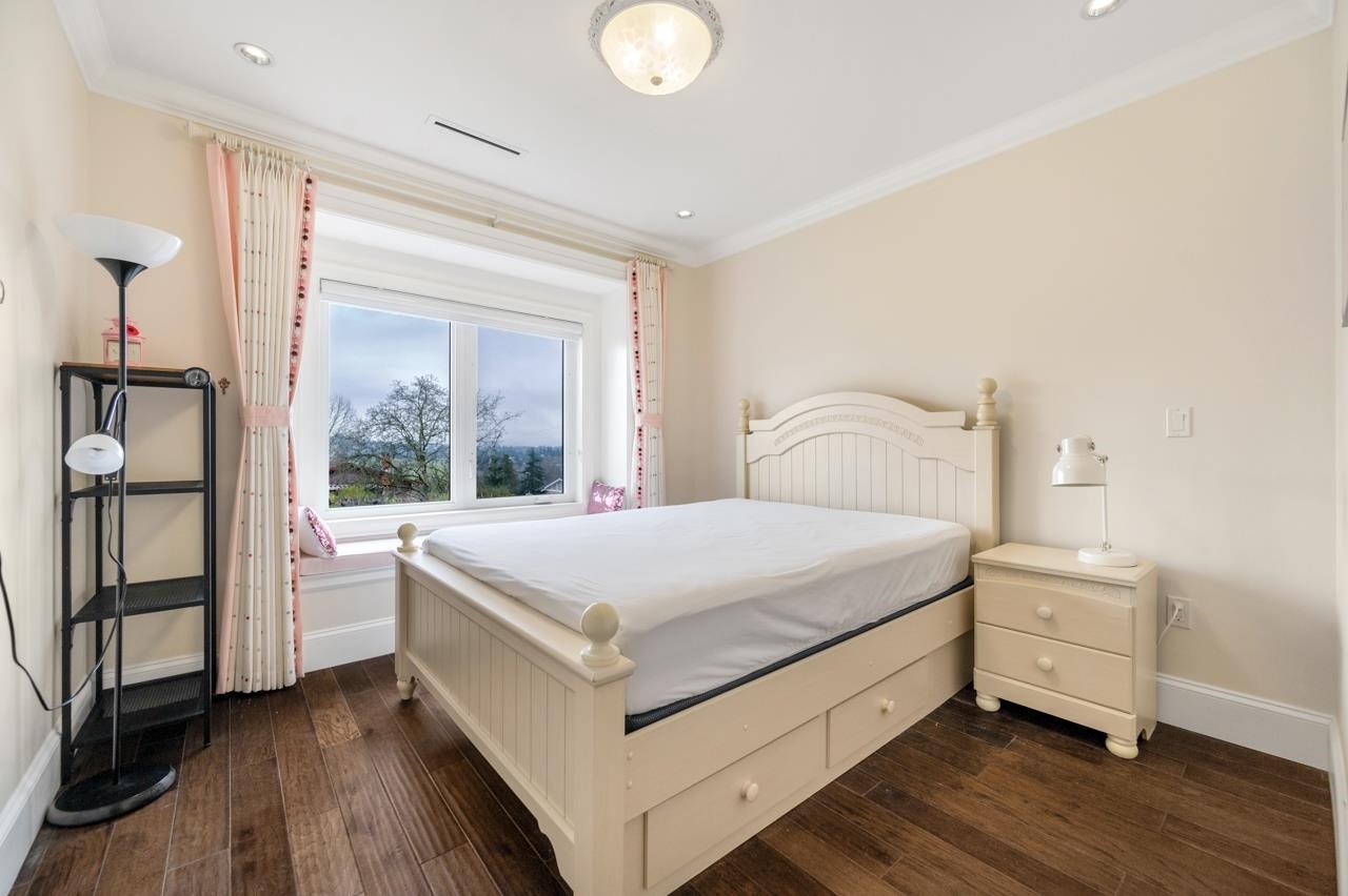 4859 Sardis Street, Burnaby, BC