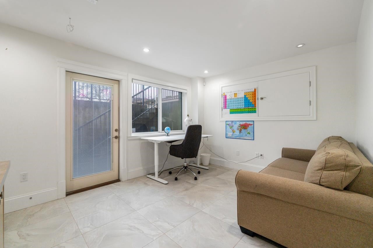 4859 Sardis Street, Burnaby, BC