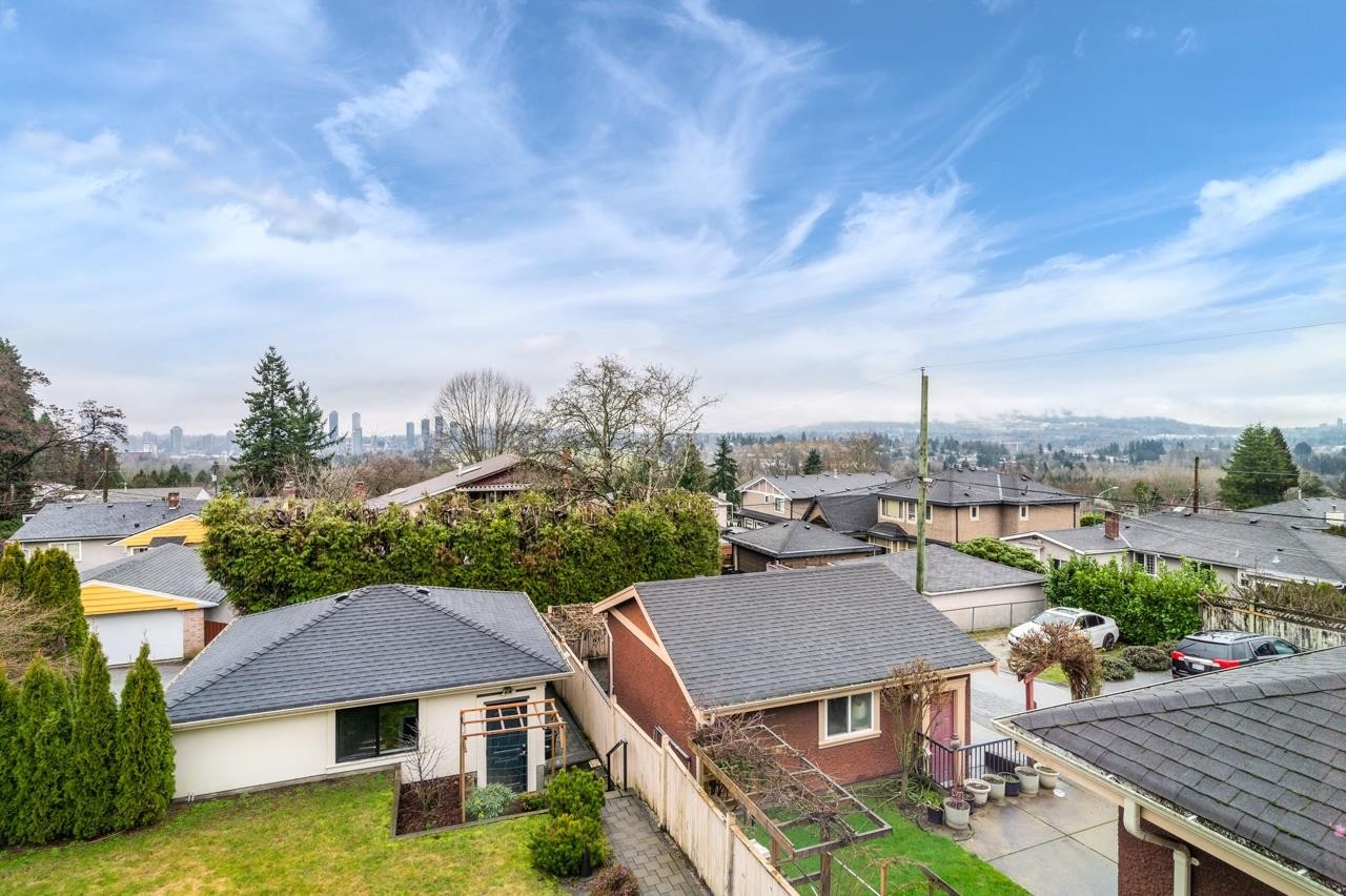 4859 Sardis Street, Burnaby, BC